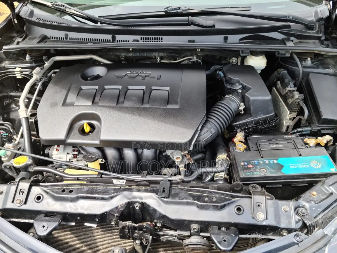Toyota Corolla S 4dr Sedan (1.8L 4cyl CVT) 2016 Black