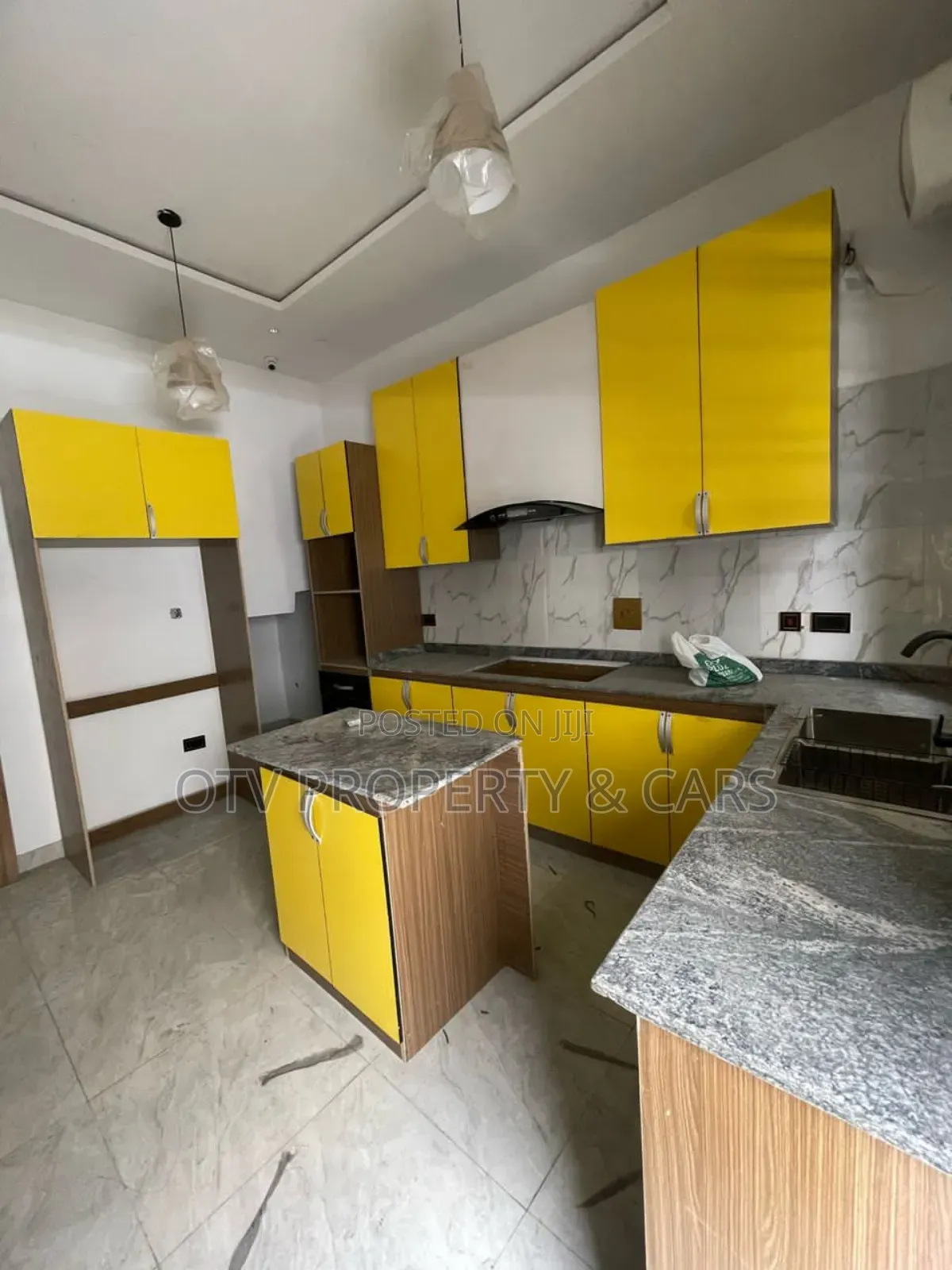 Furnished 4bdrm Duplex in Lekki for sale