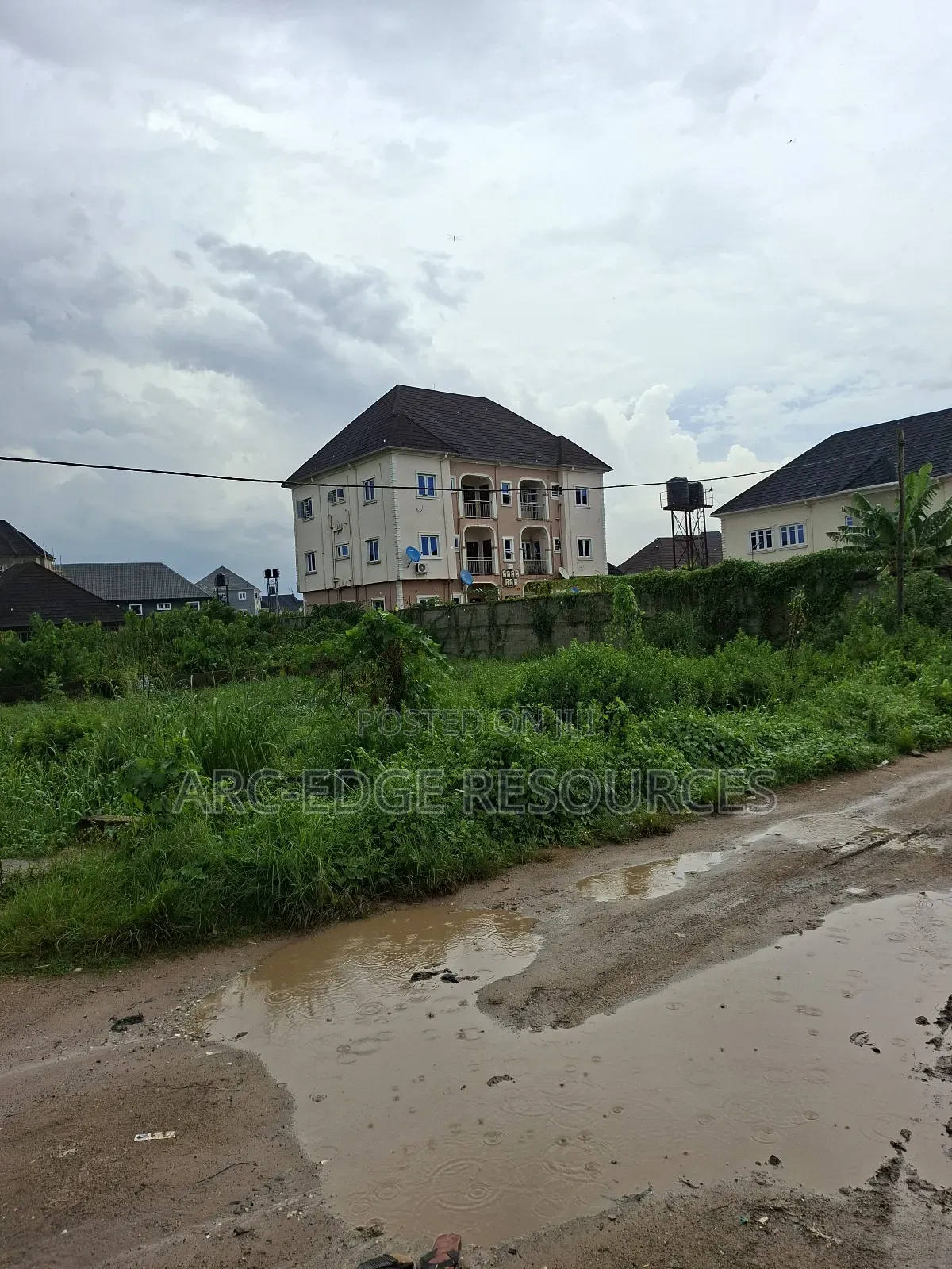 Dry Cornerpiece Full Plot in Bucknor