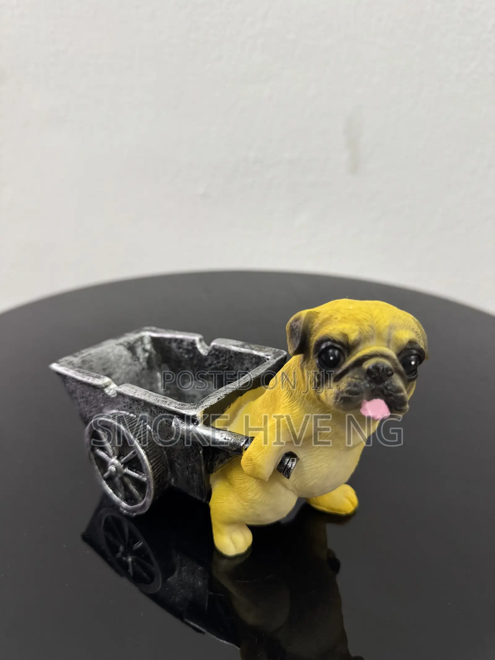 Big Size Sculptured Ashtray