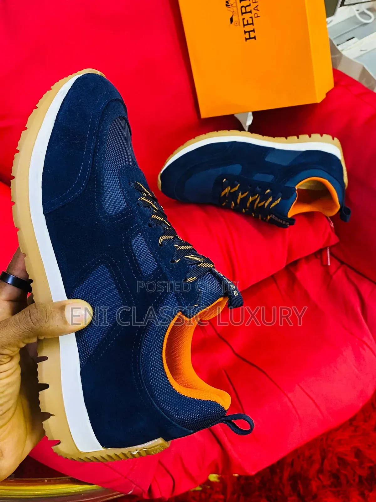 Original Luxury Designer Sneaker Hermes Well Branded Package
