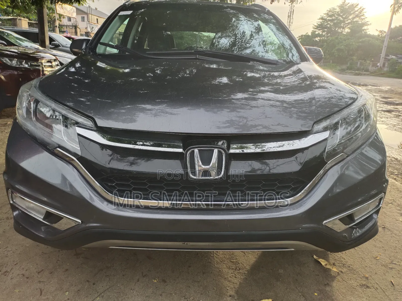 Honda CR-V Touring 4dr SUV AWD (2.4L 4cyl CVT) 2016 Gray