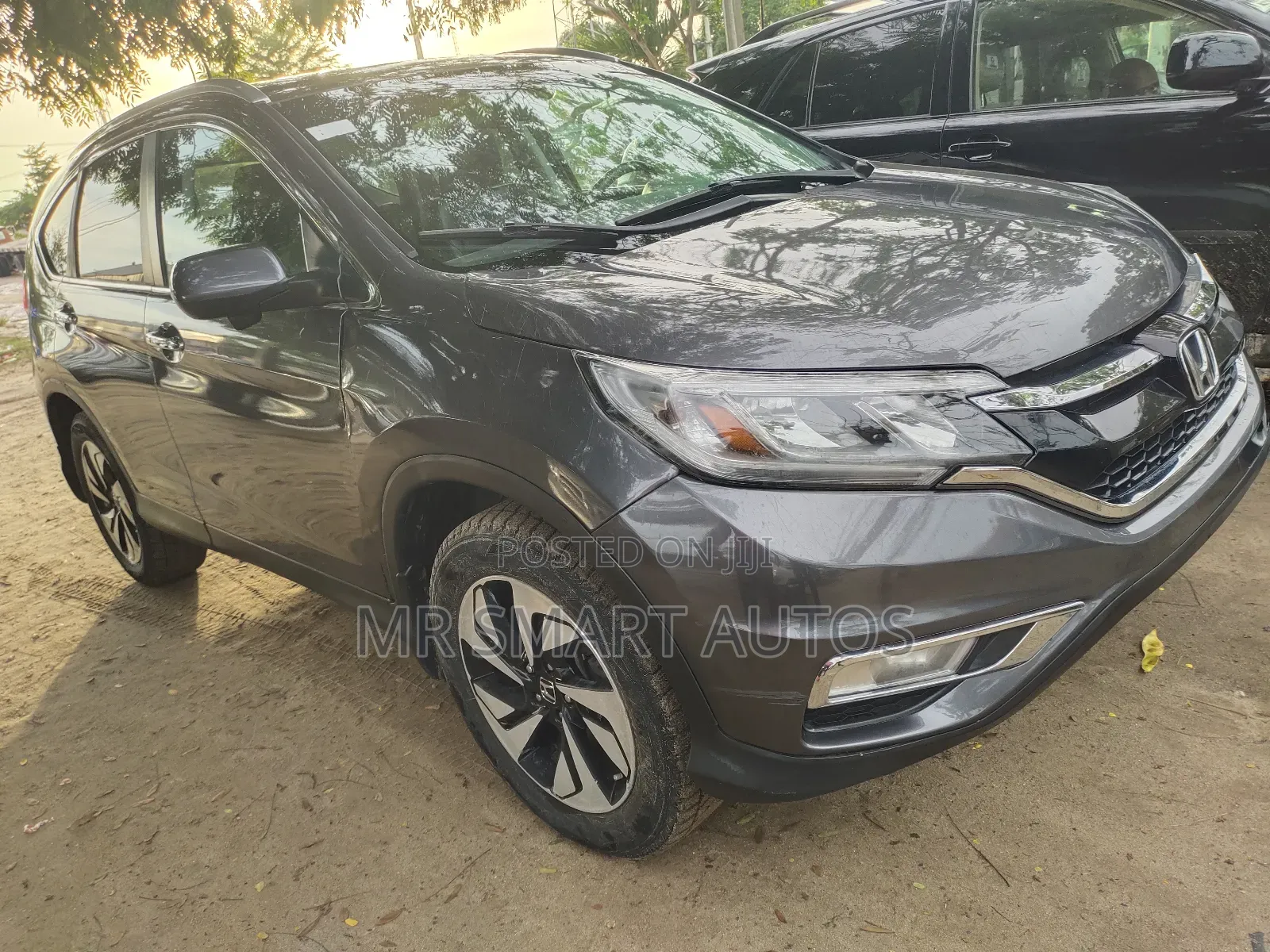 Honda CR-V Touring 4dr SUV AWD (2.4L 4cyl CVT) 2016 Gray