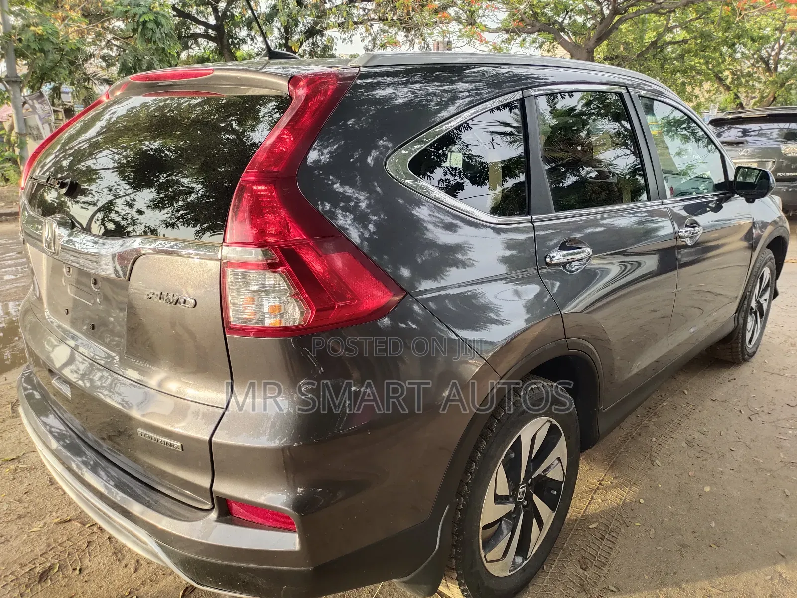 Honda CR-V Touring 4dr SUV AWD (2.4L 4cyl CVT) 2016 Gray