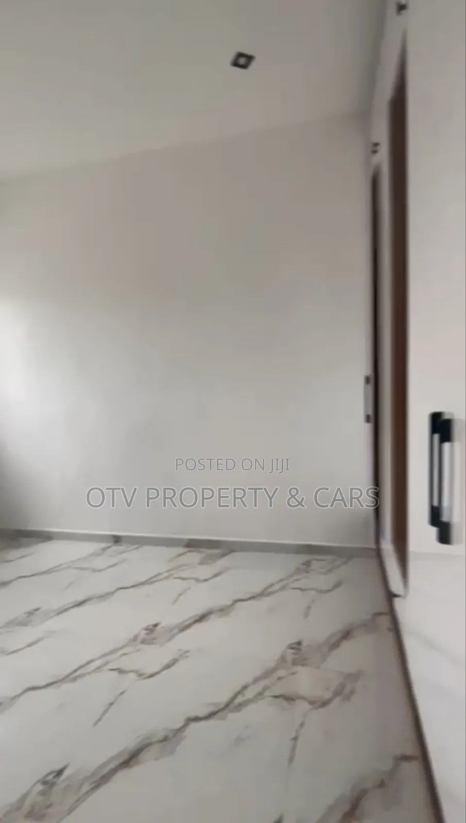 Furnished 2bdrm Apartment in Lekki for sale