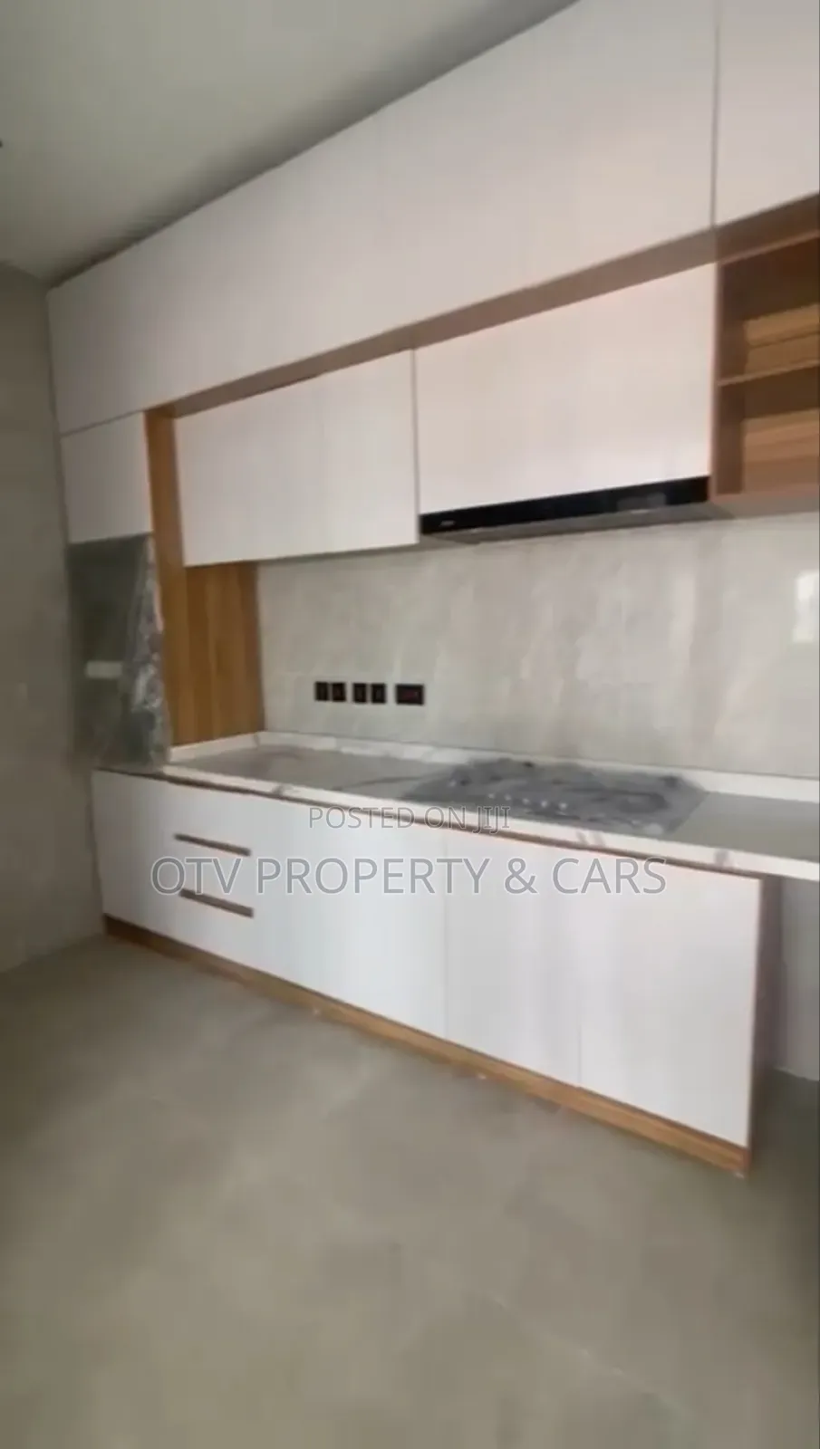 Furnished 2bdrm Apartment in Lekki for sale