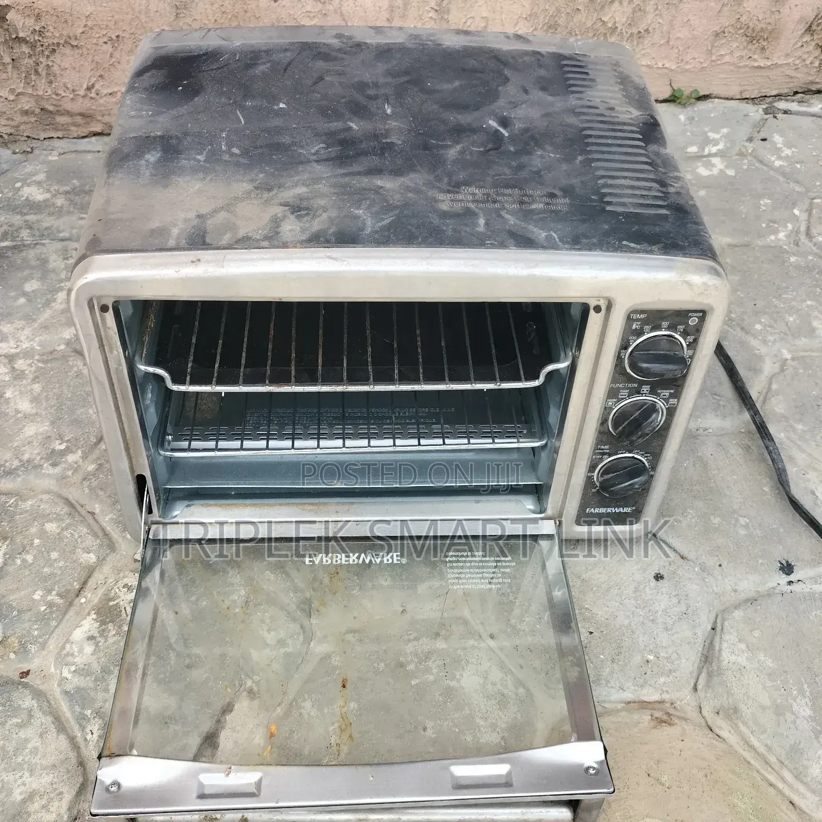 Farberware 25l Toaster Oven for Baking, Toasting, Broiling.