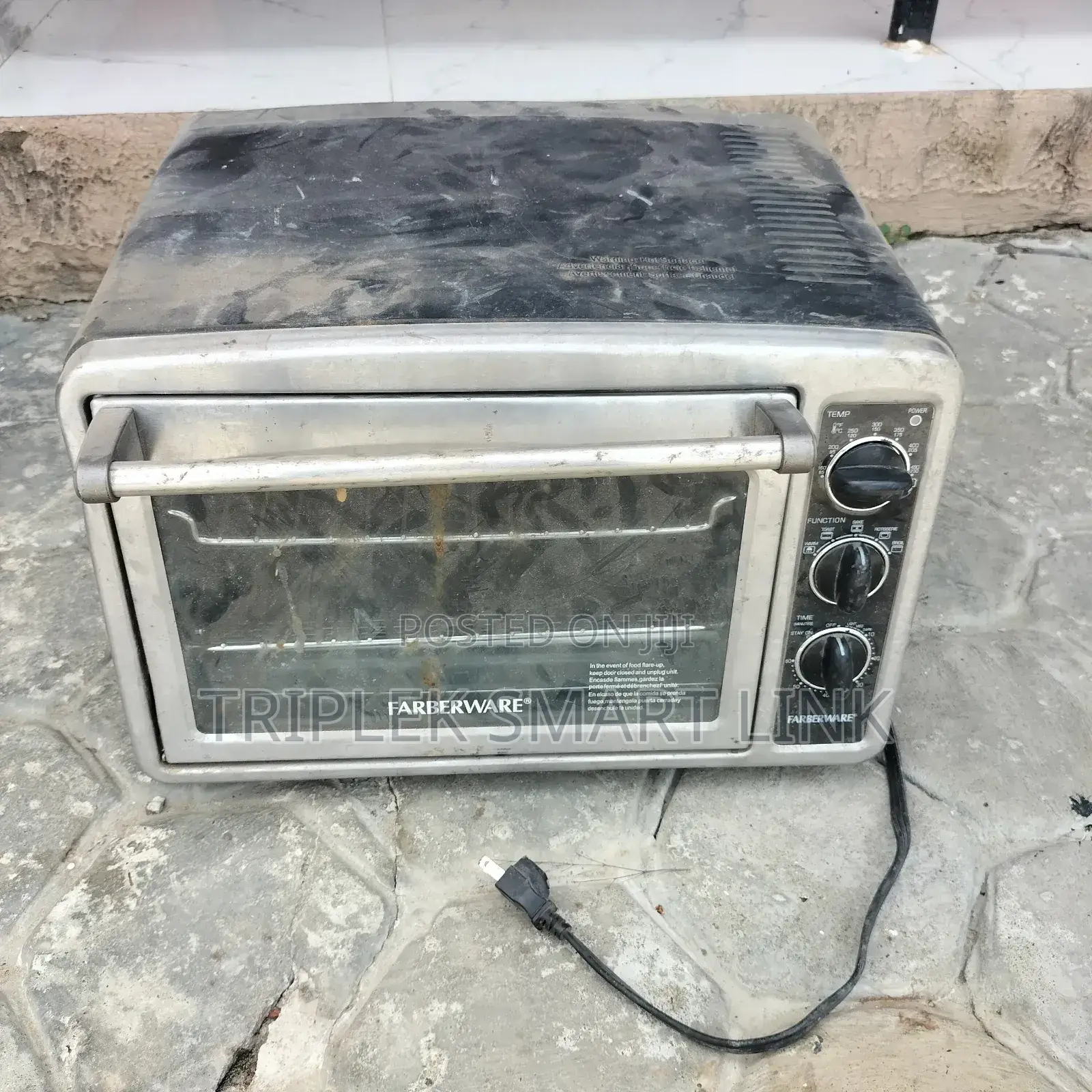 Farberware 25l Toaster Oven for Baking, Toasting, Broiling.