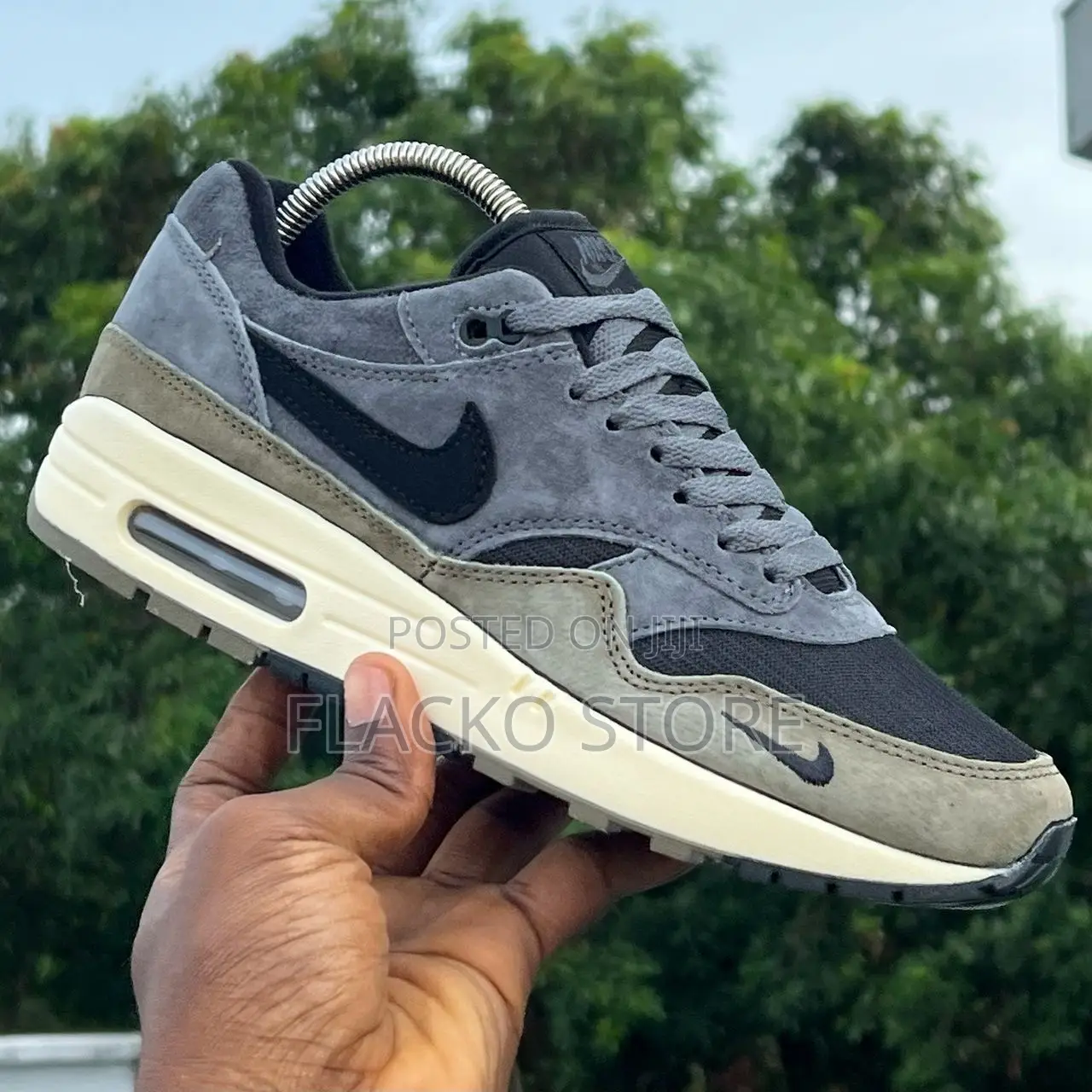 Original Nike Air Max 1 Olive Green Sneakers