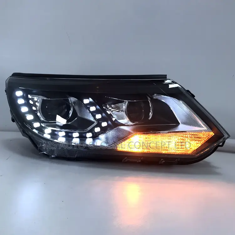 Volkswagen Tiguan Headlights 2013