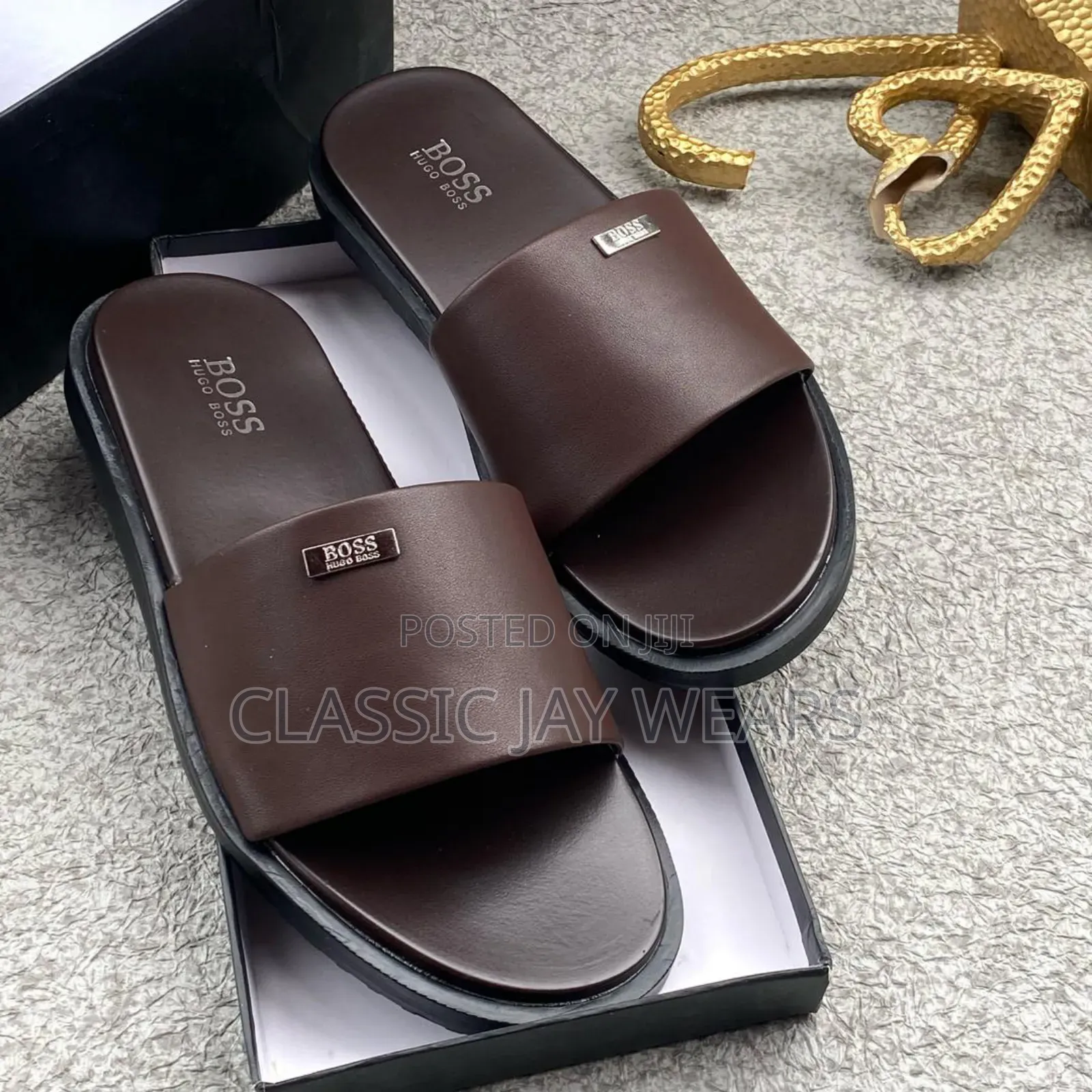 Cover Brown Hugo Slippers Collections