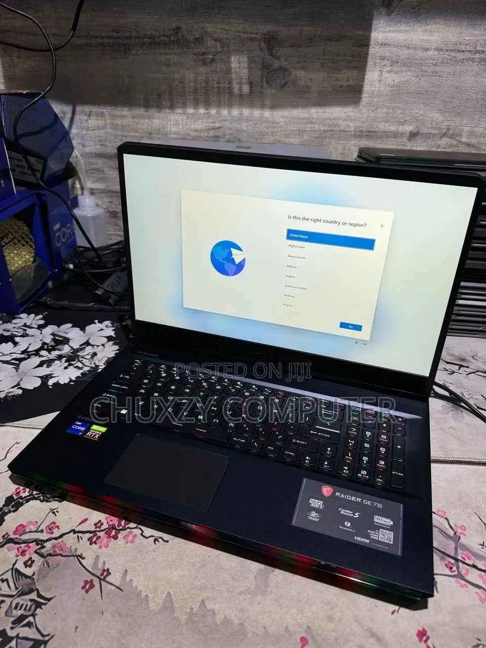New Laptop MSI Raider GE76 12UGS 16GB Intel Core I7 SSD 1.5T