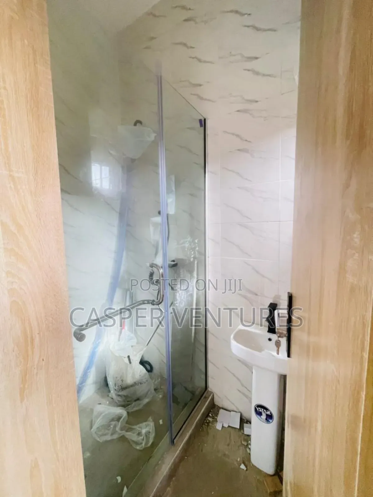 2bdrm Apartment in Lekki County, Ikota for rent