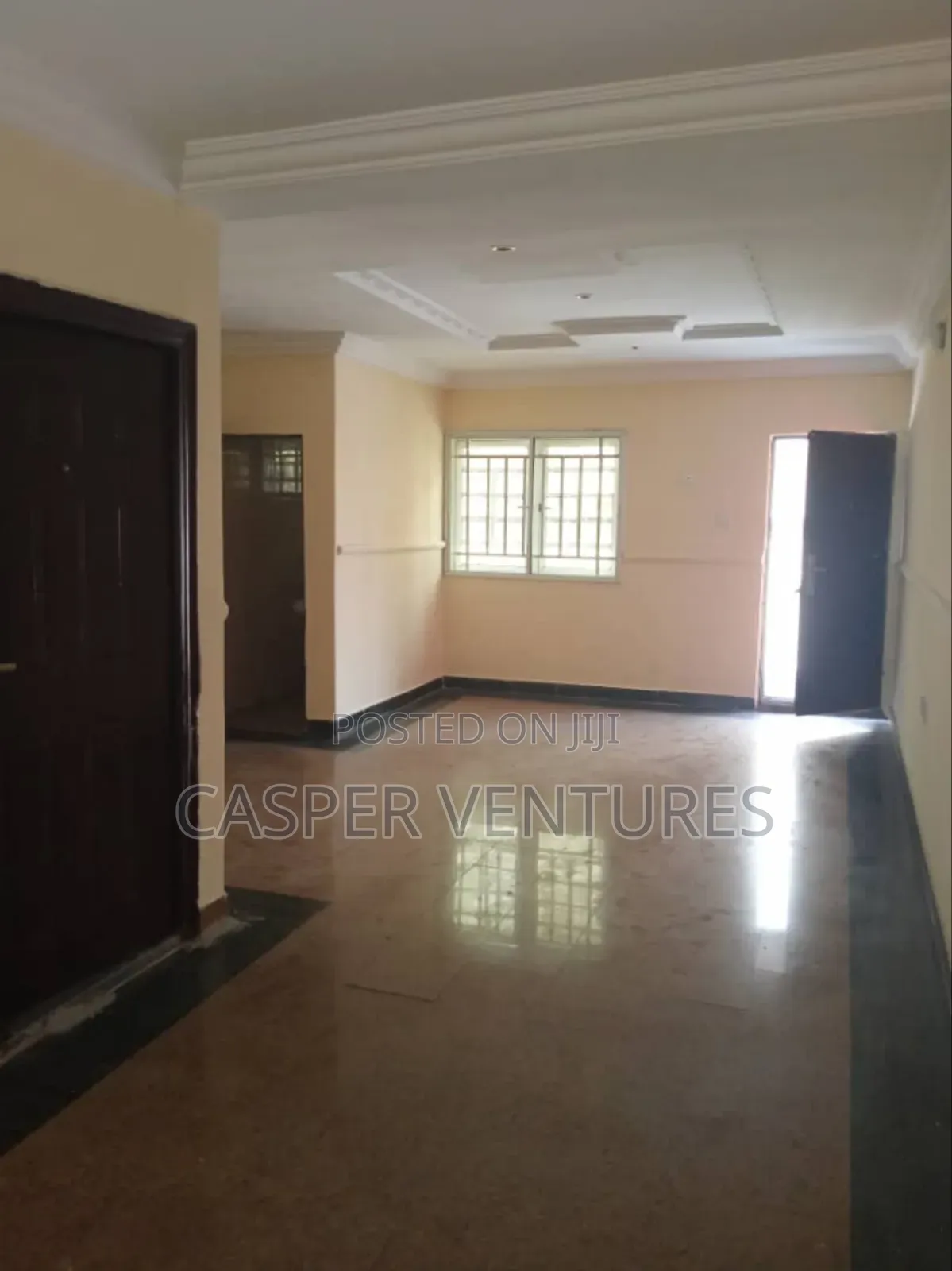 2bdrm Block of Flats in London Garden for rent