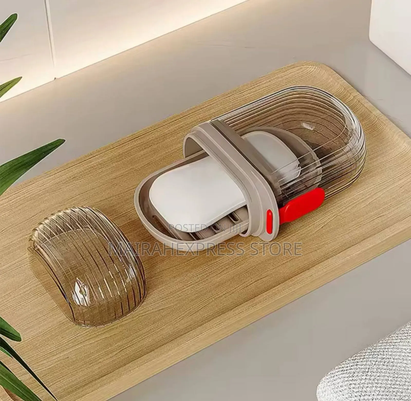 Portable Soap Dish With a Sealed Traveling Storage Box