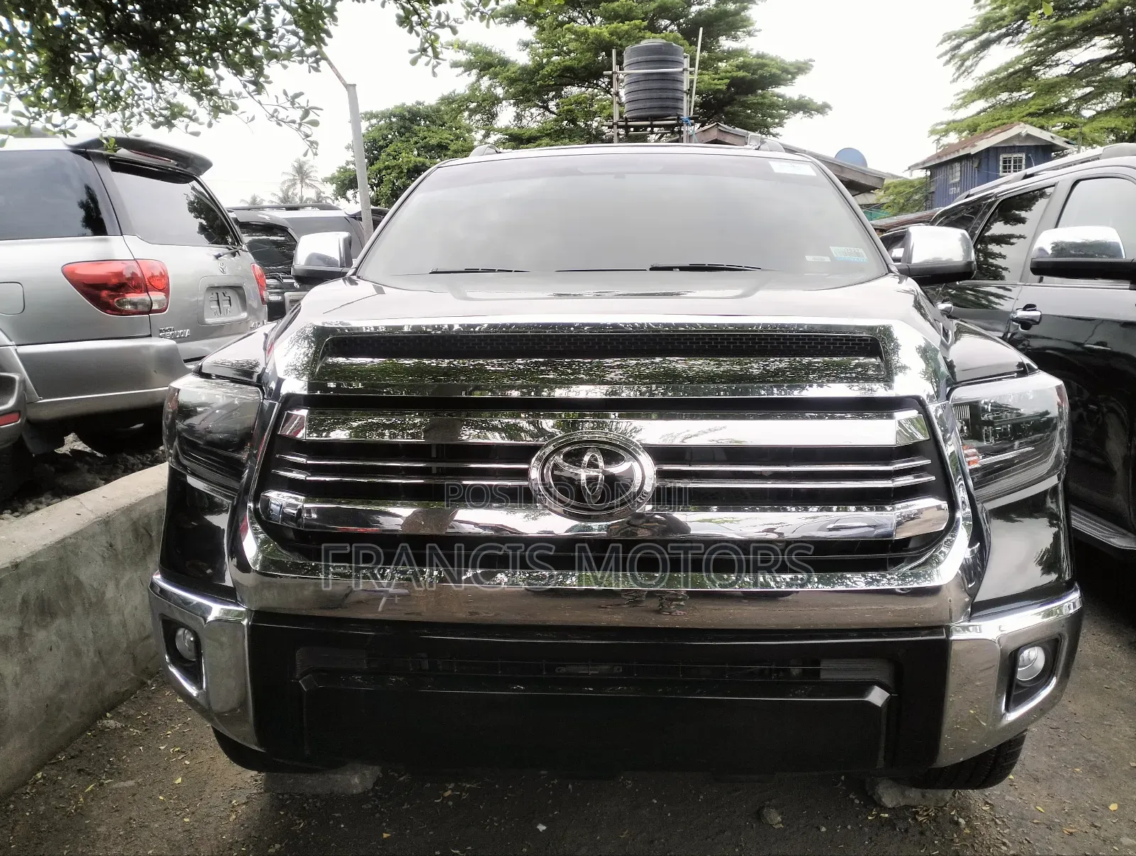 Toyota Sequoia Platinum 4x4 2018 Black