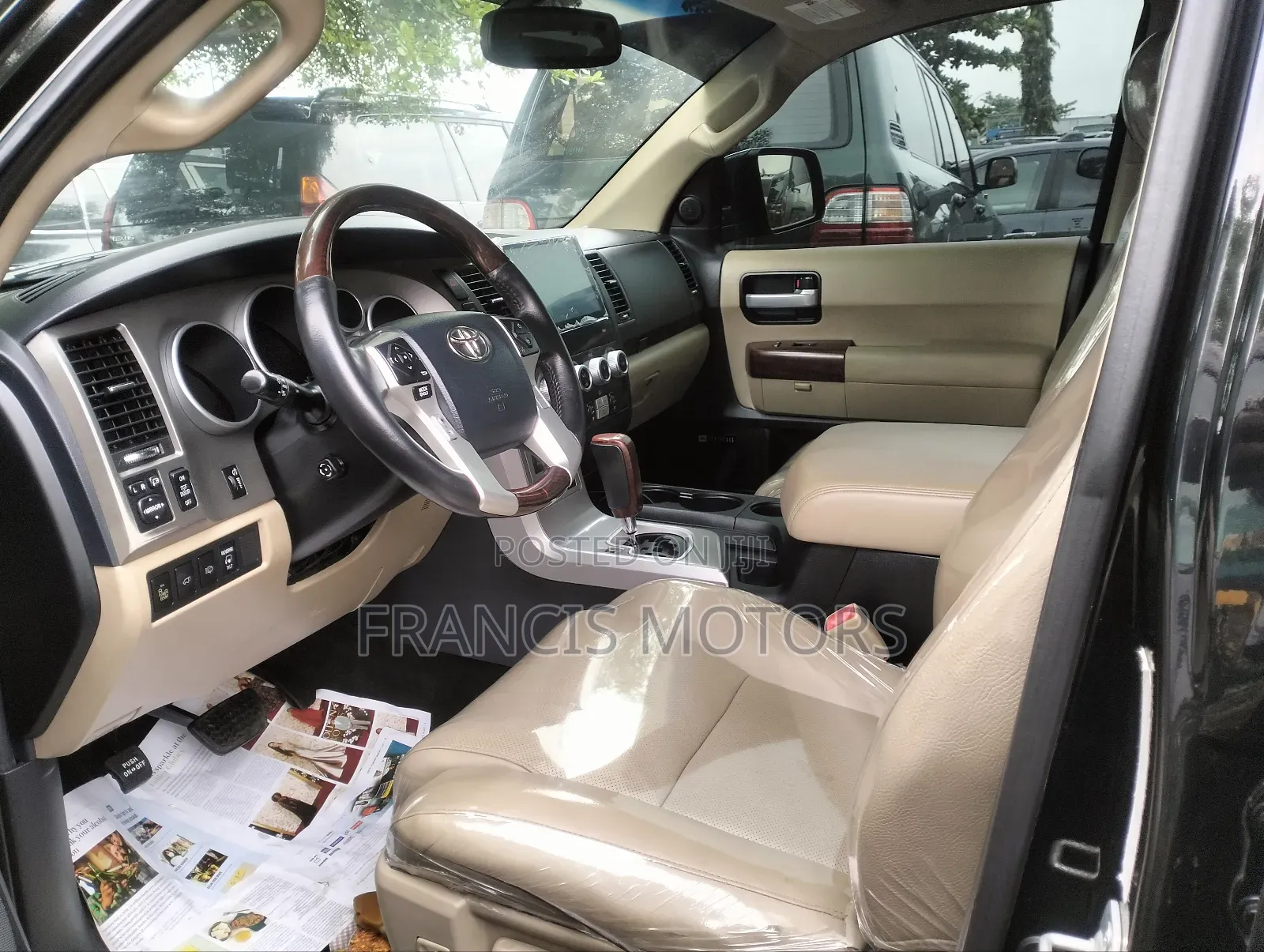 Toyota Sequoia Platinum 4x4 2018 Black