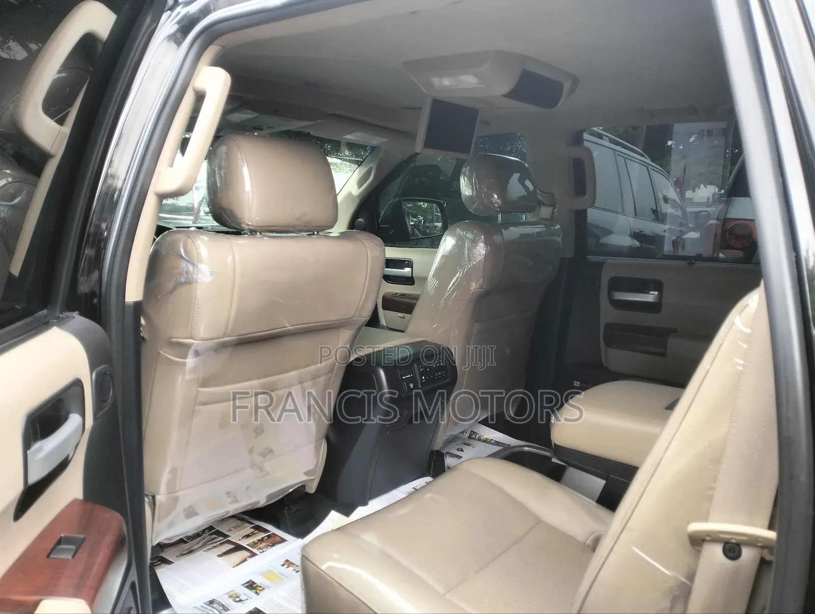 Toyota Sequoia Platinum 4x4 2018 Black