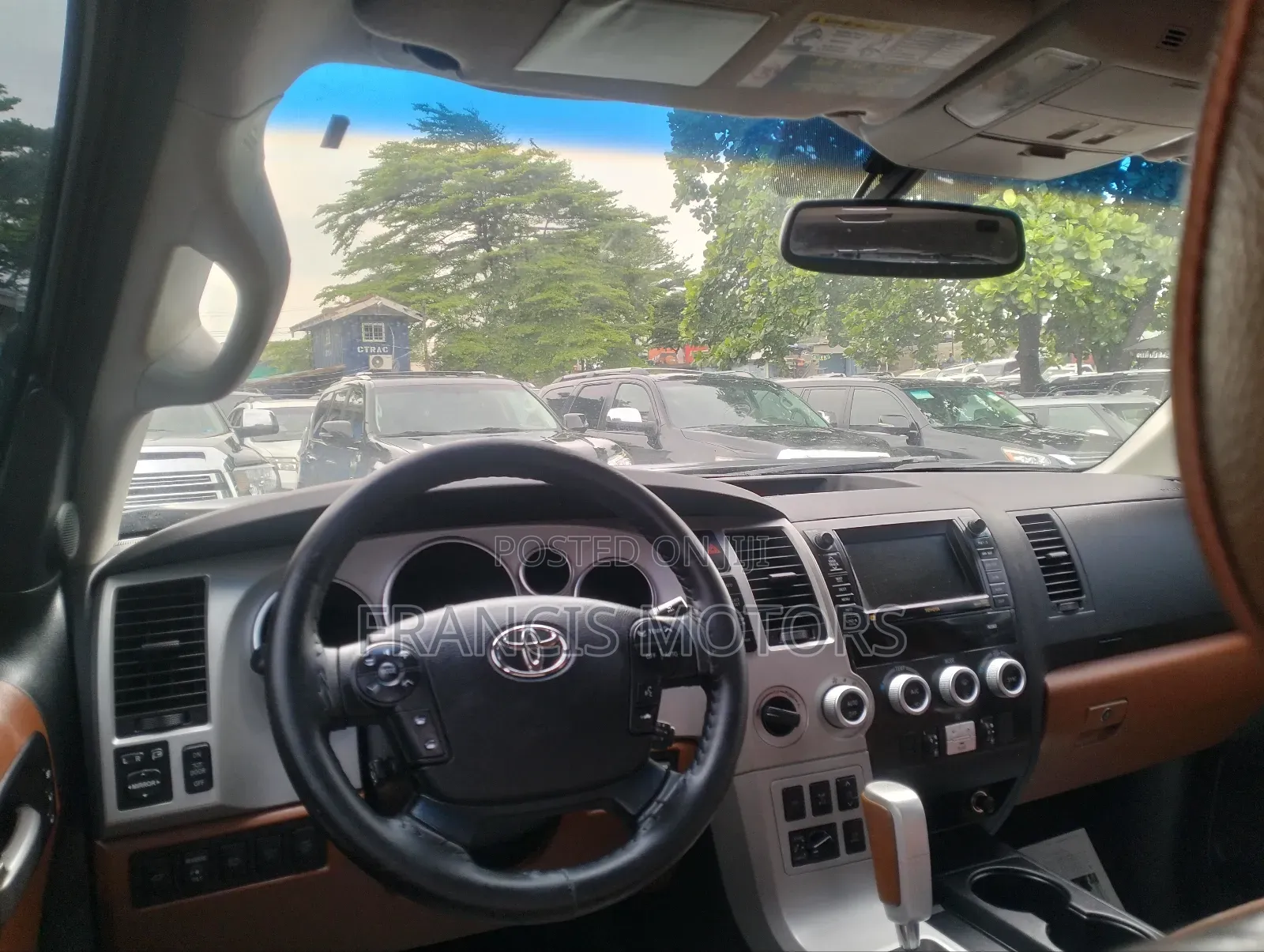 Toyota Sequoia 2015 Gray