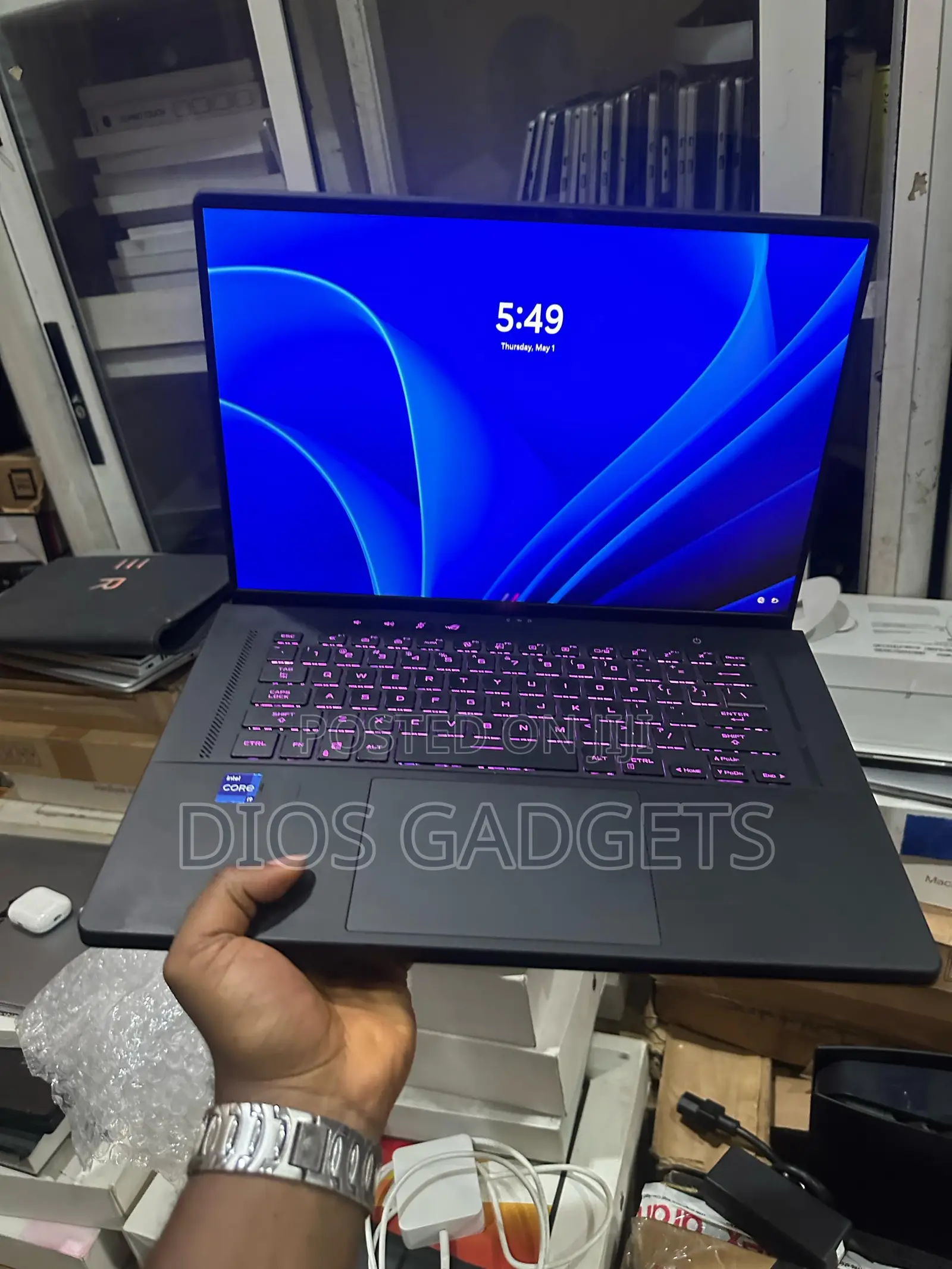 New Laptop Asus ROG Zephyrus G16 16GB Intel Core I9 SSD 1T