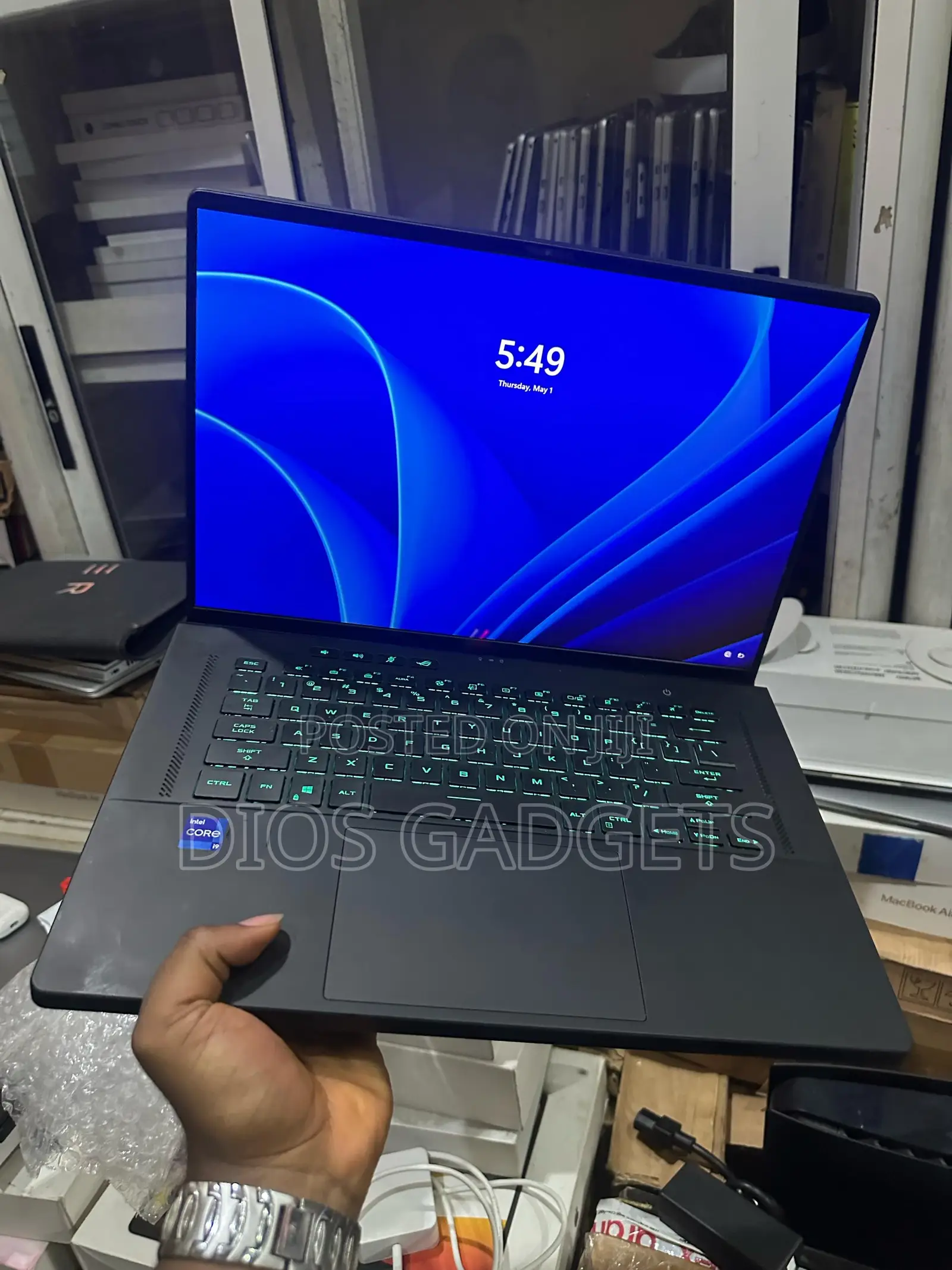 New Laptop Asus ROG Zephyrus G16 16GB Intel Core I9 SSD 1T