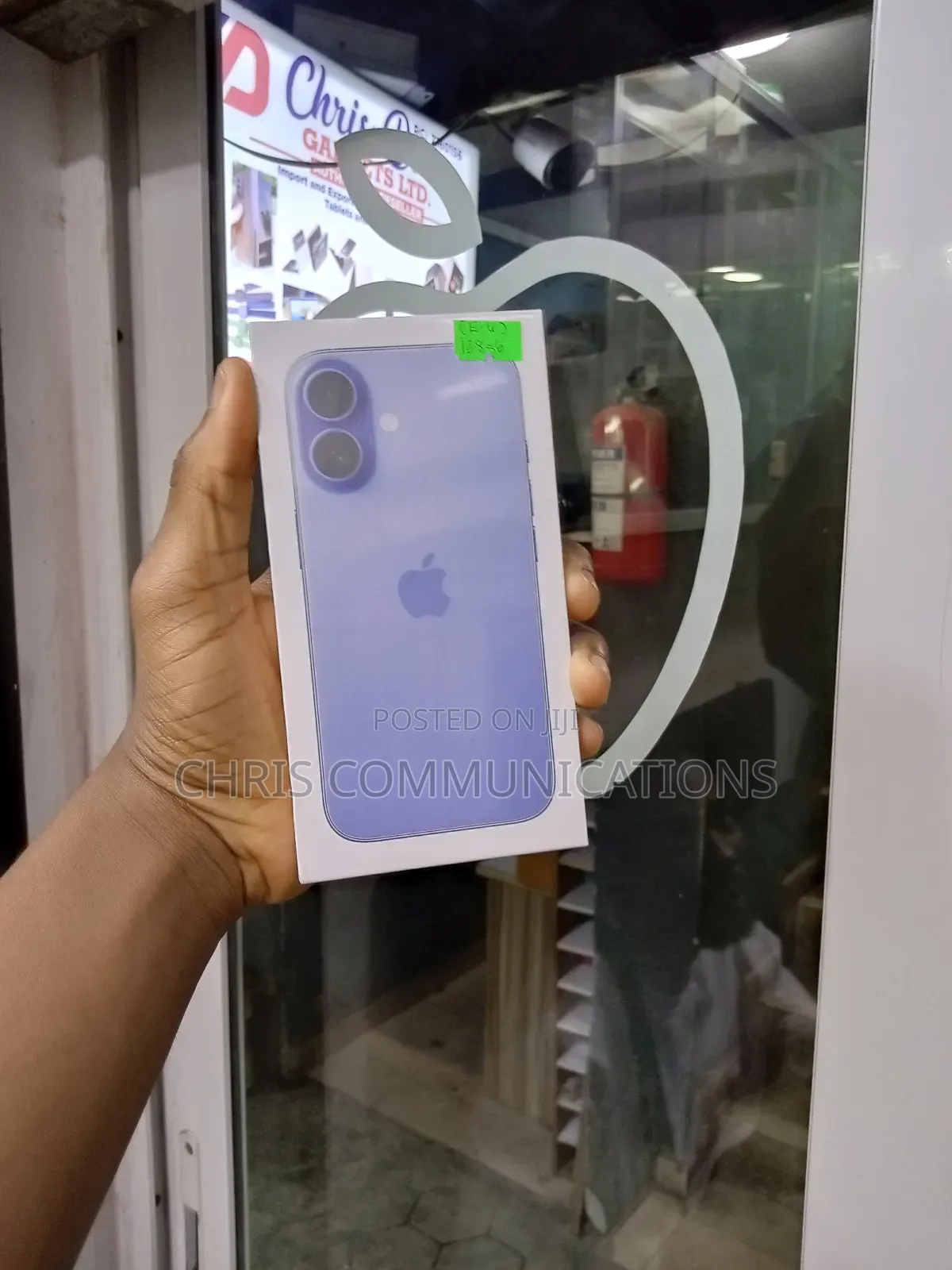 New Apple iPhone 16 128 GB Blue