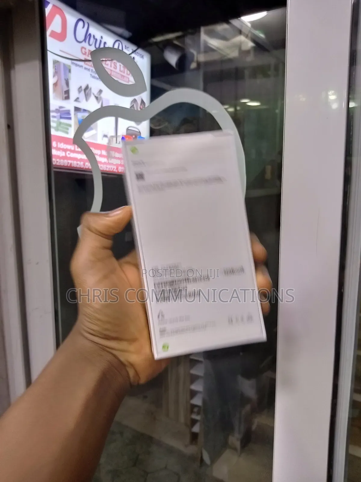New Apple iPhone 16 128 GB Blue