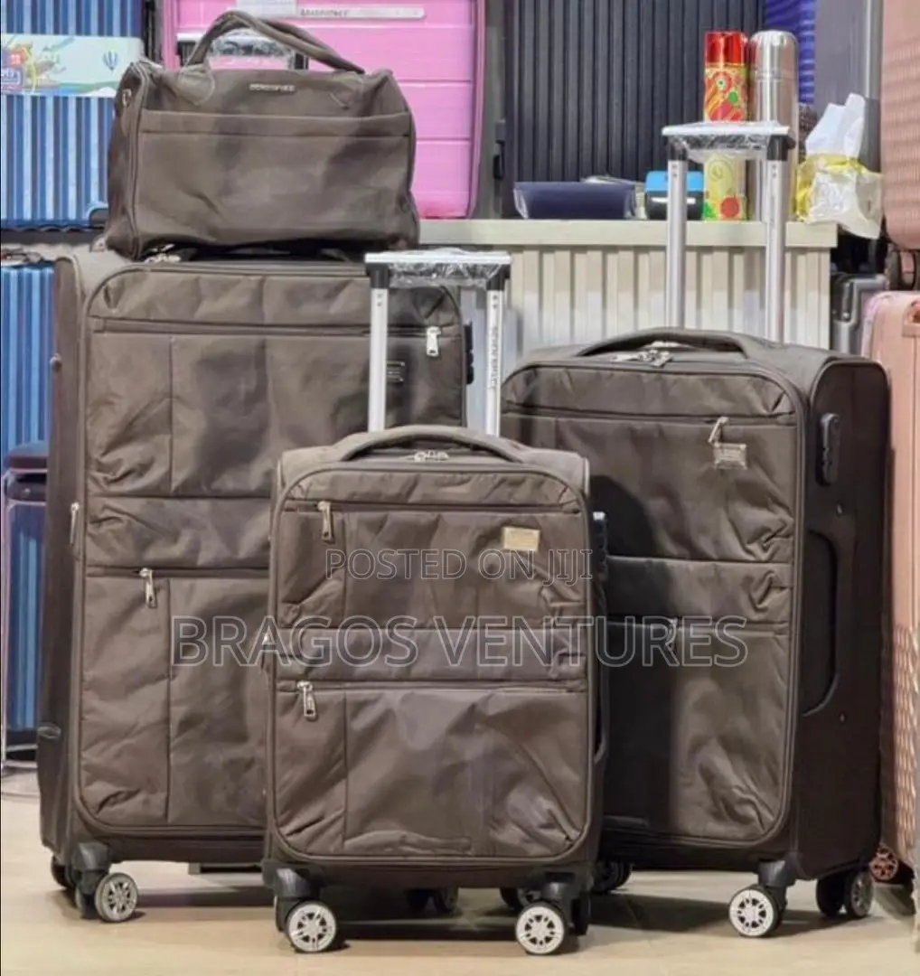 3pcs Set of Boxes With Extra Handbags