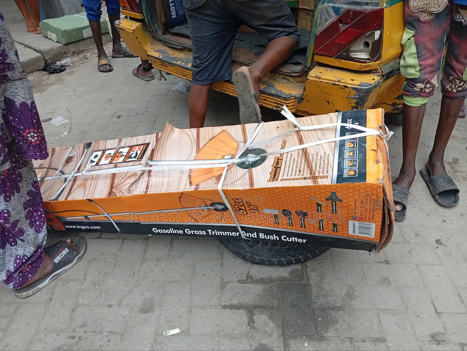 Gasoline Grass Cutter