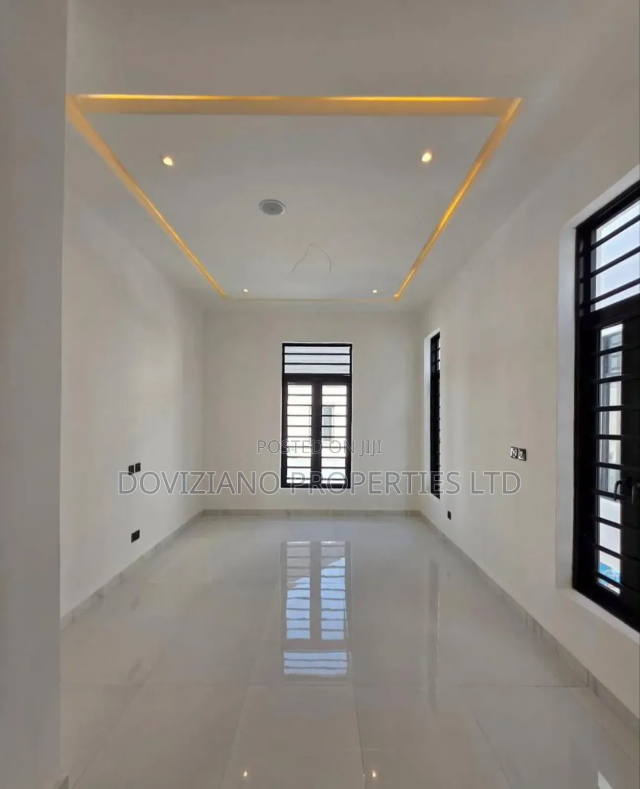 Furnished 5bdrm Duplex in Lekki for sale