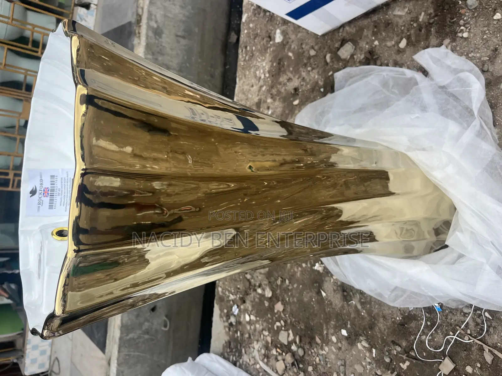 Gold Standing Basin