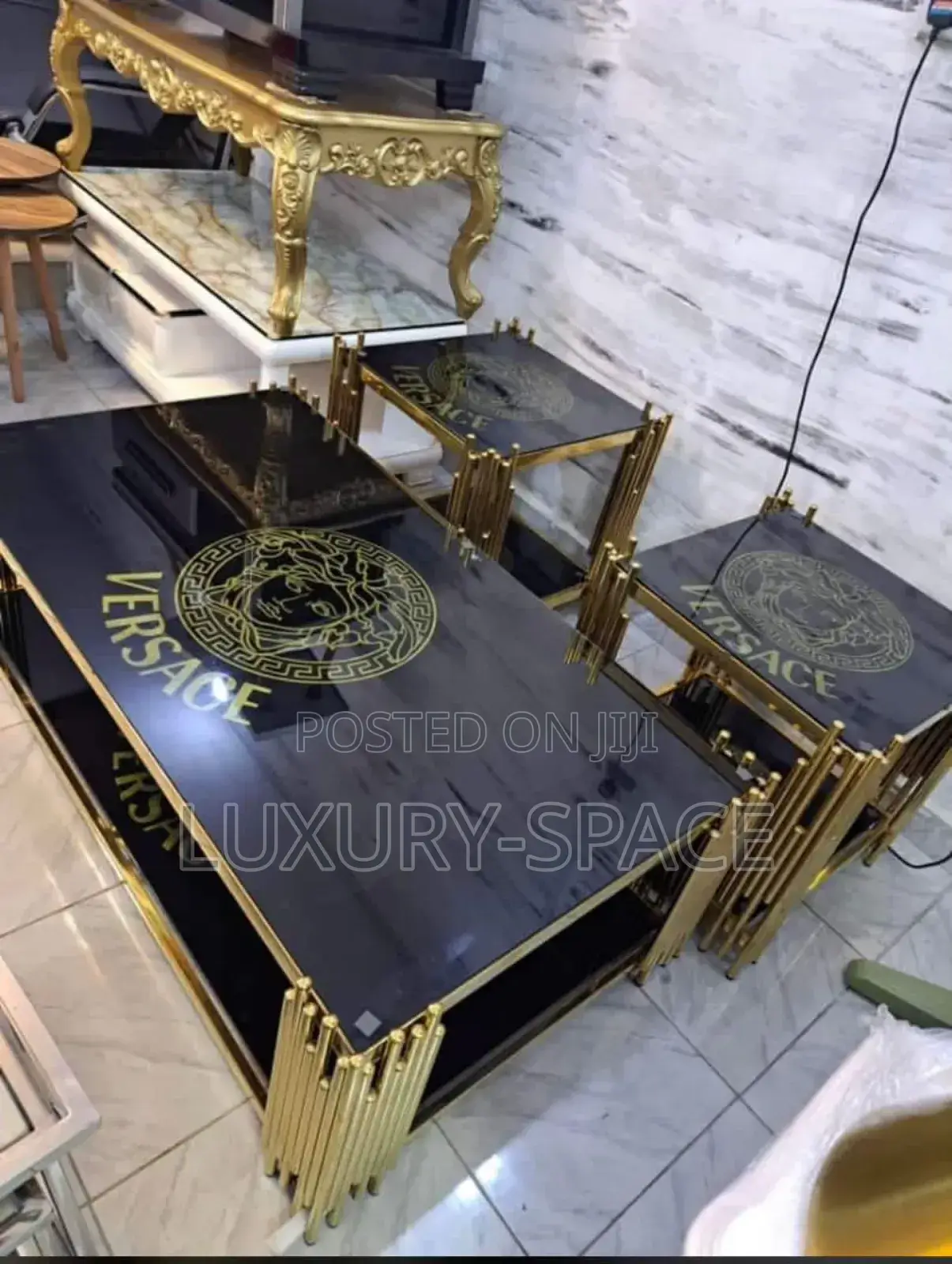 High Quality Glass Center Table Set