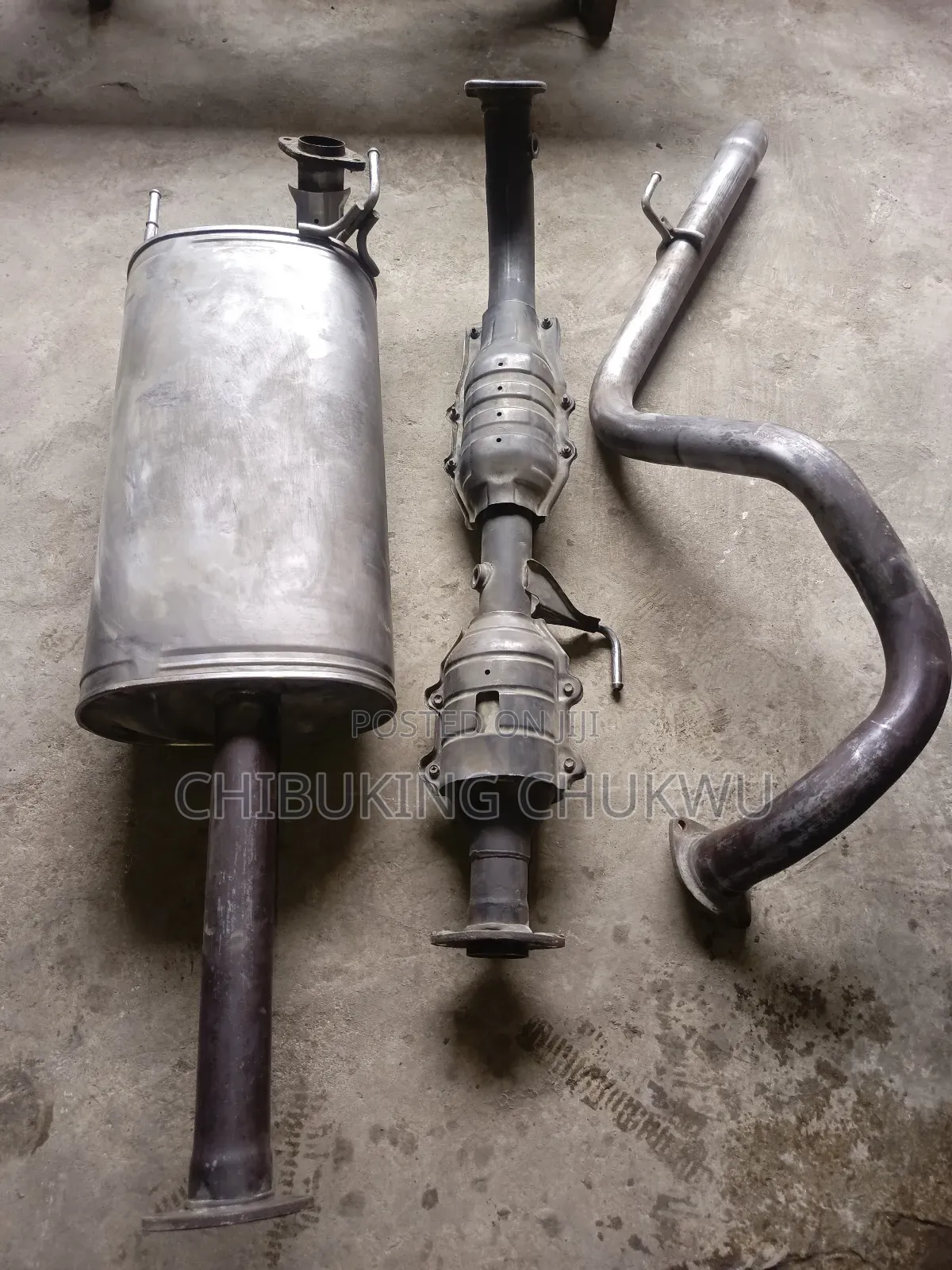 Land Cruiser Prado Complete Exhaust Pot Catalytic Converter.