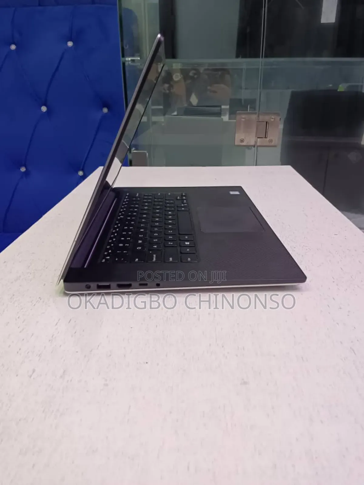 Laptop Dell Precision 5520 16GB Intel Xeon SSD 256GB