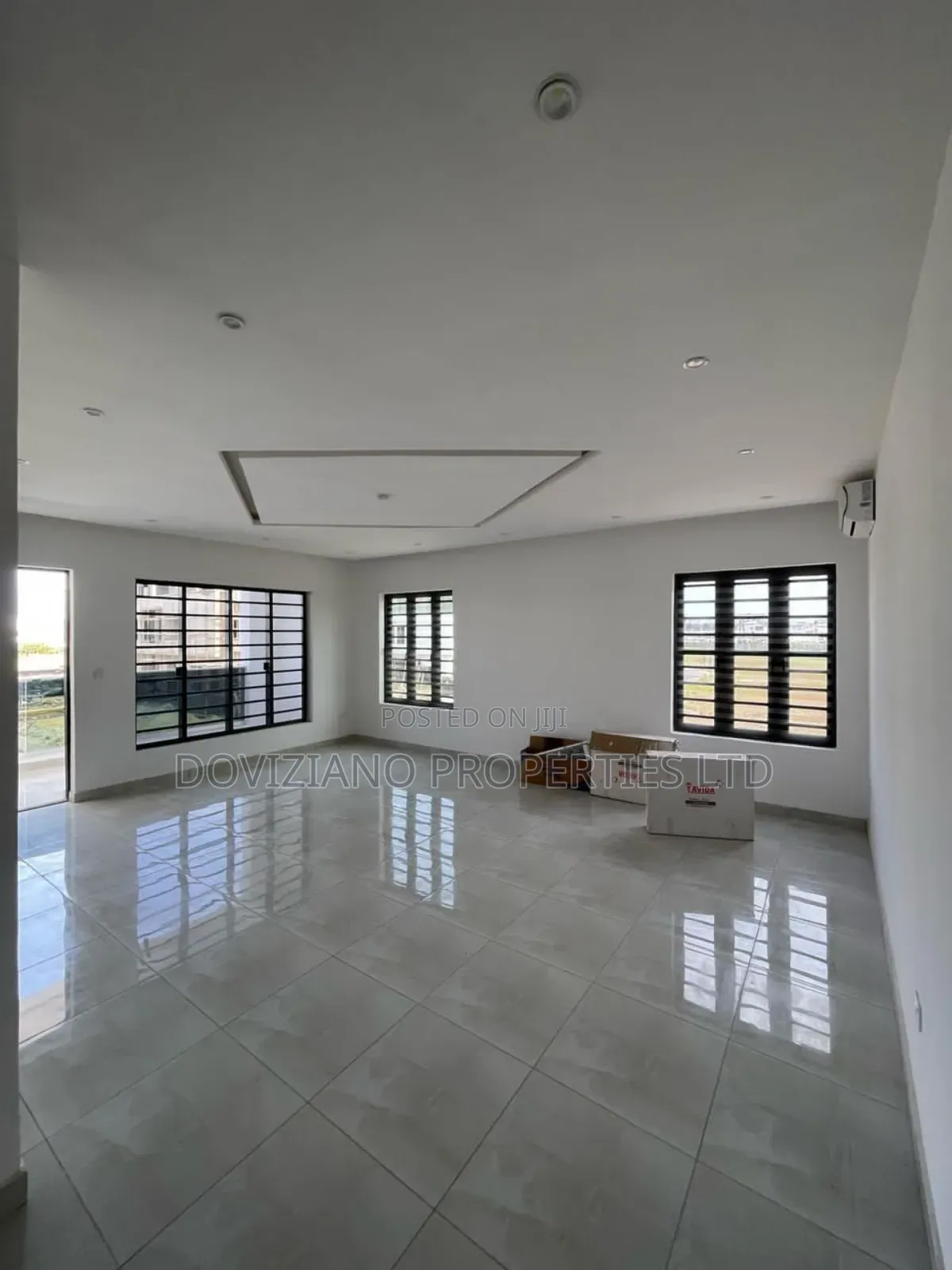 Furnished 5bdrm Duplex in Lekki for sale