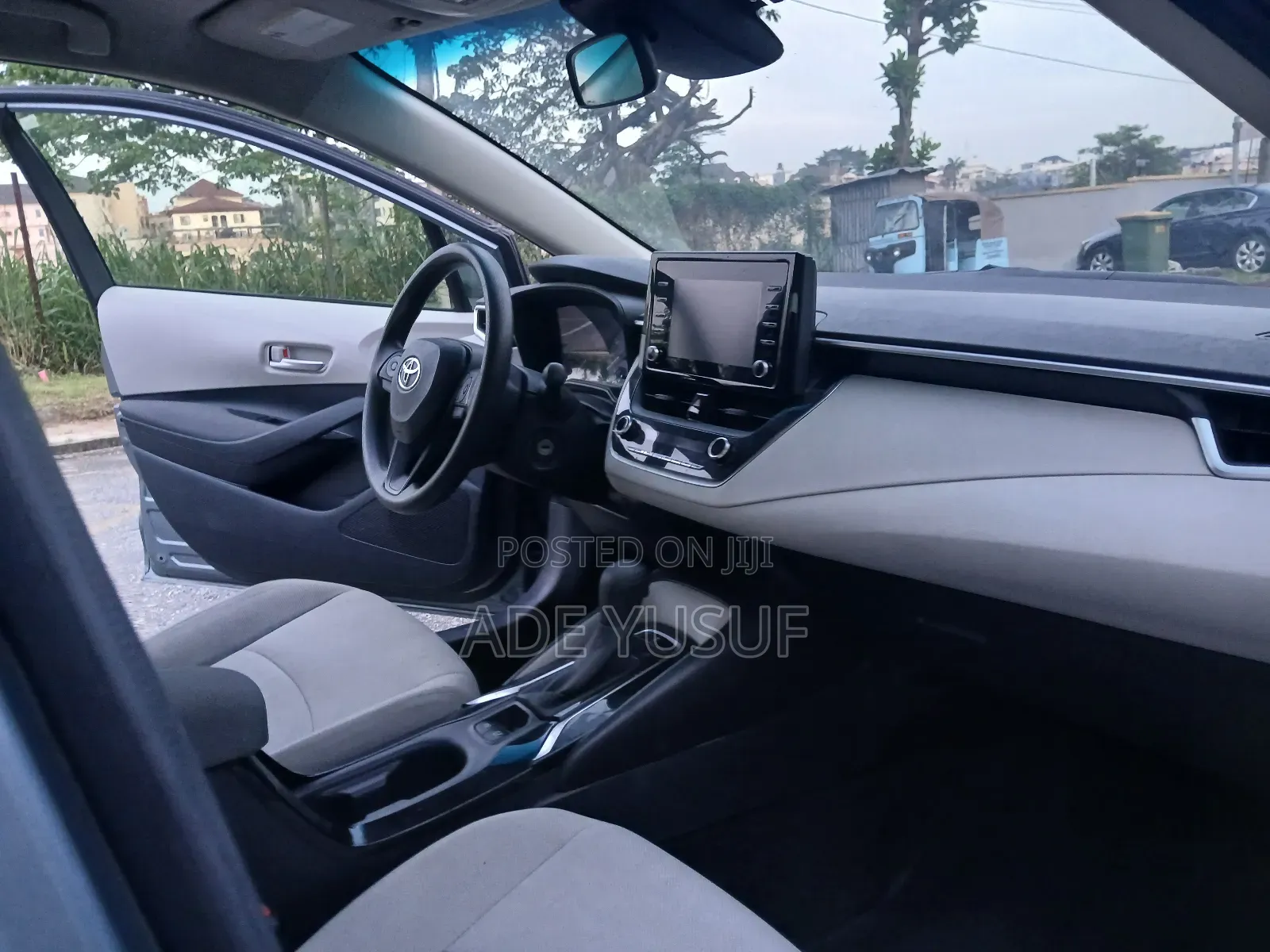 Toyota Corolla L 2020 Blue