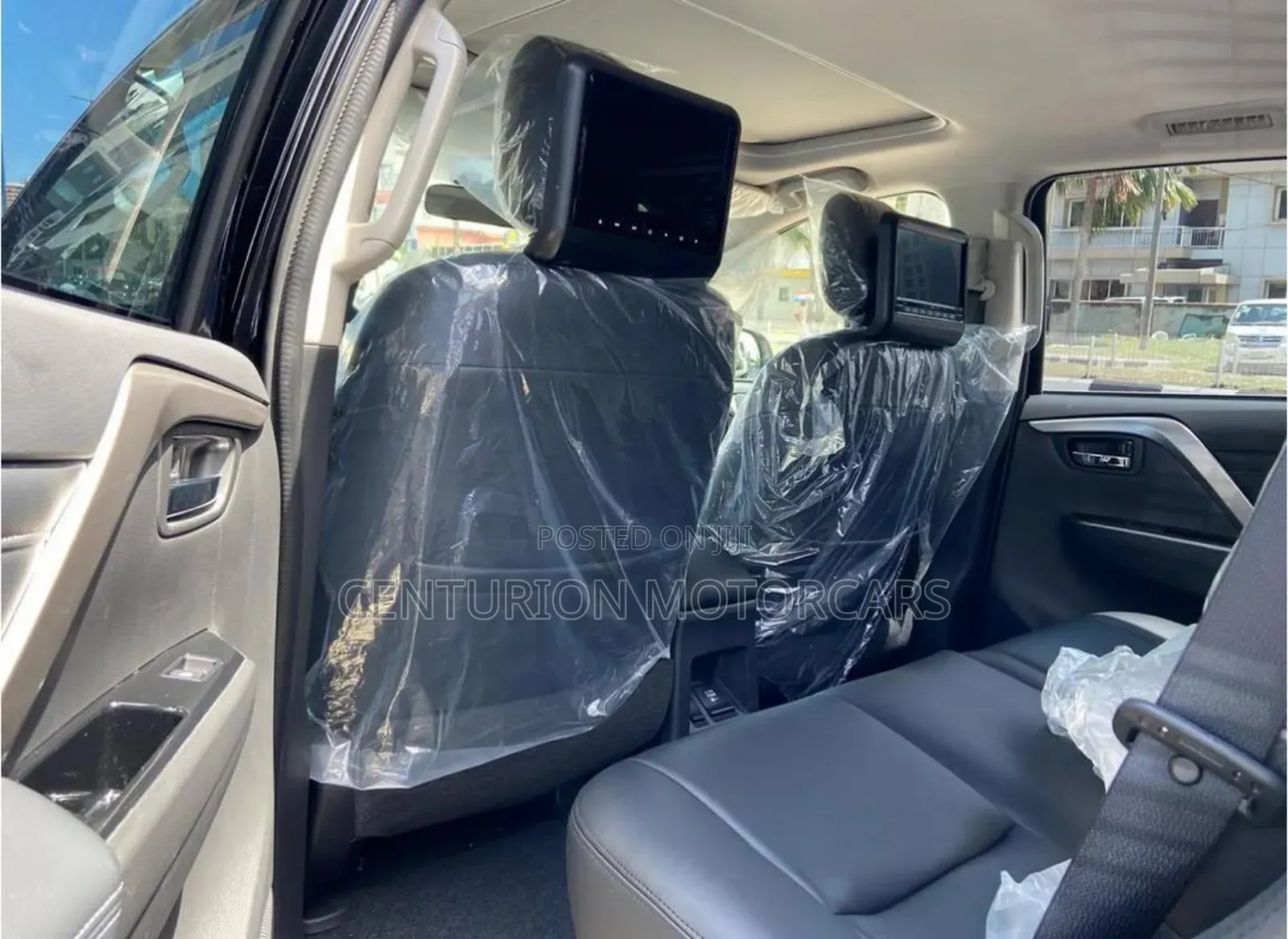 New Mitsubishi Montero Sport 2023 Black