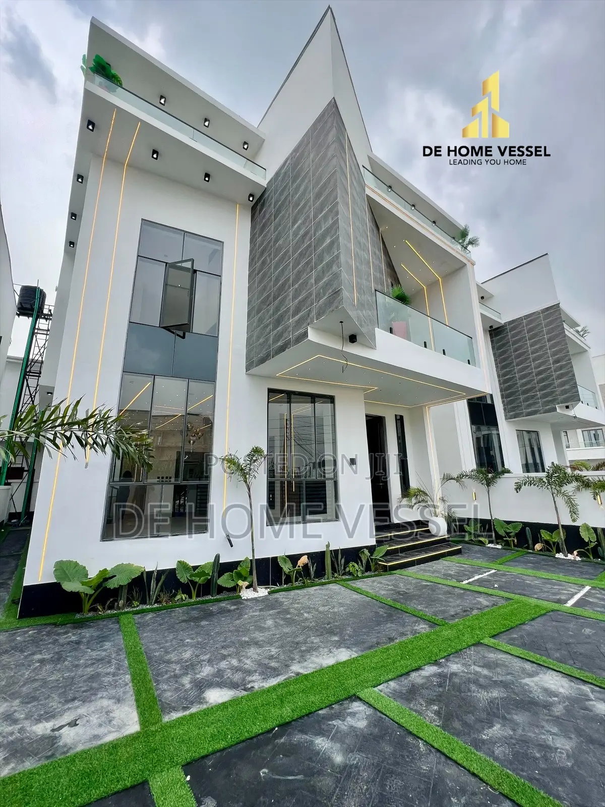 4bdrm Duplex in Ajah for sale