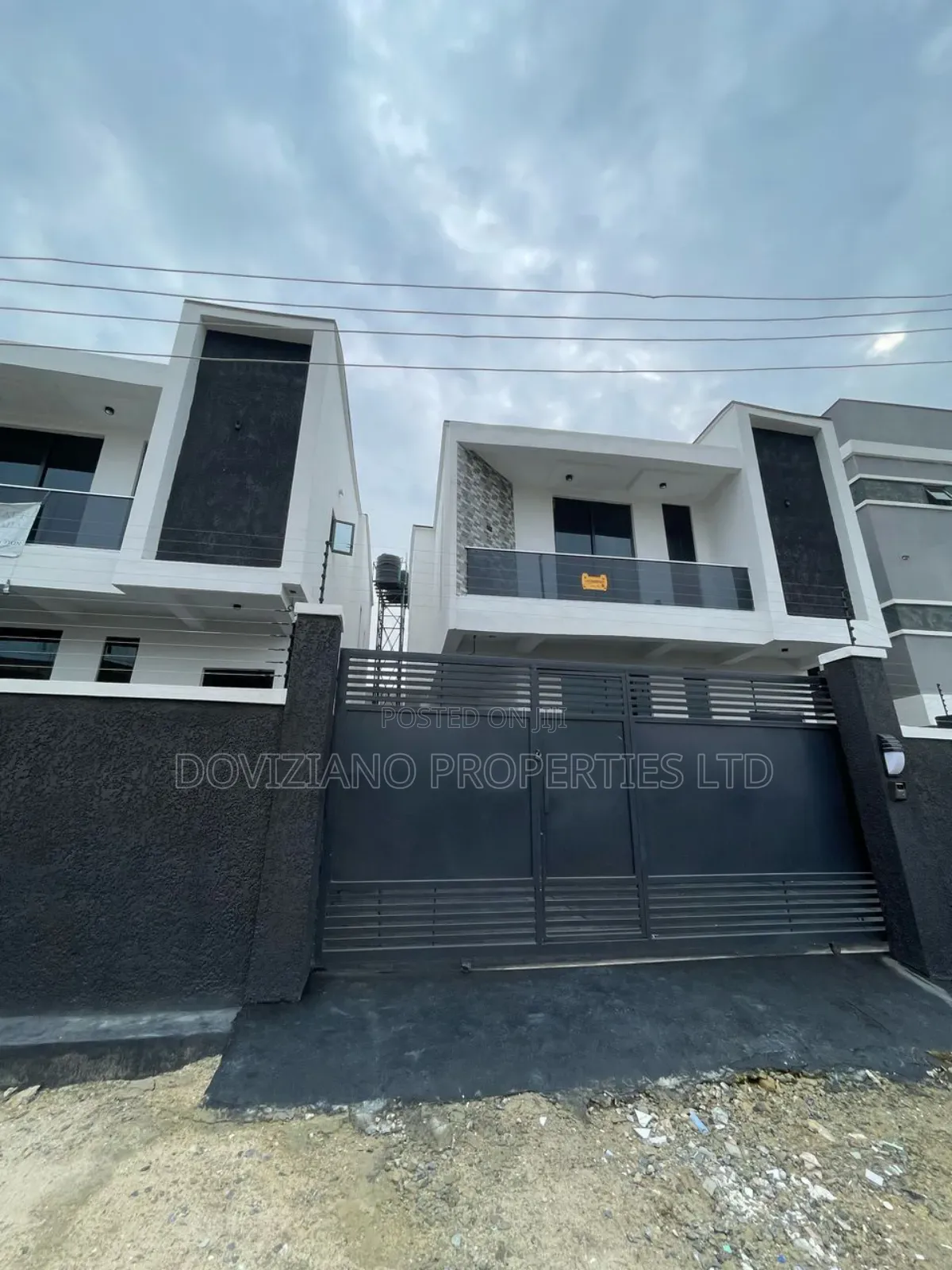 4bdrm Duplex in Ajah for sale