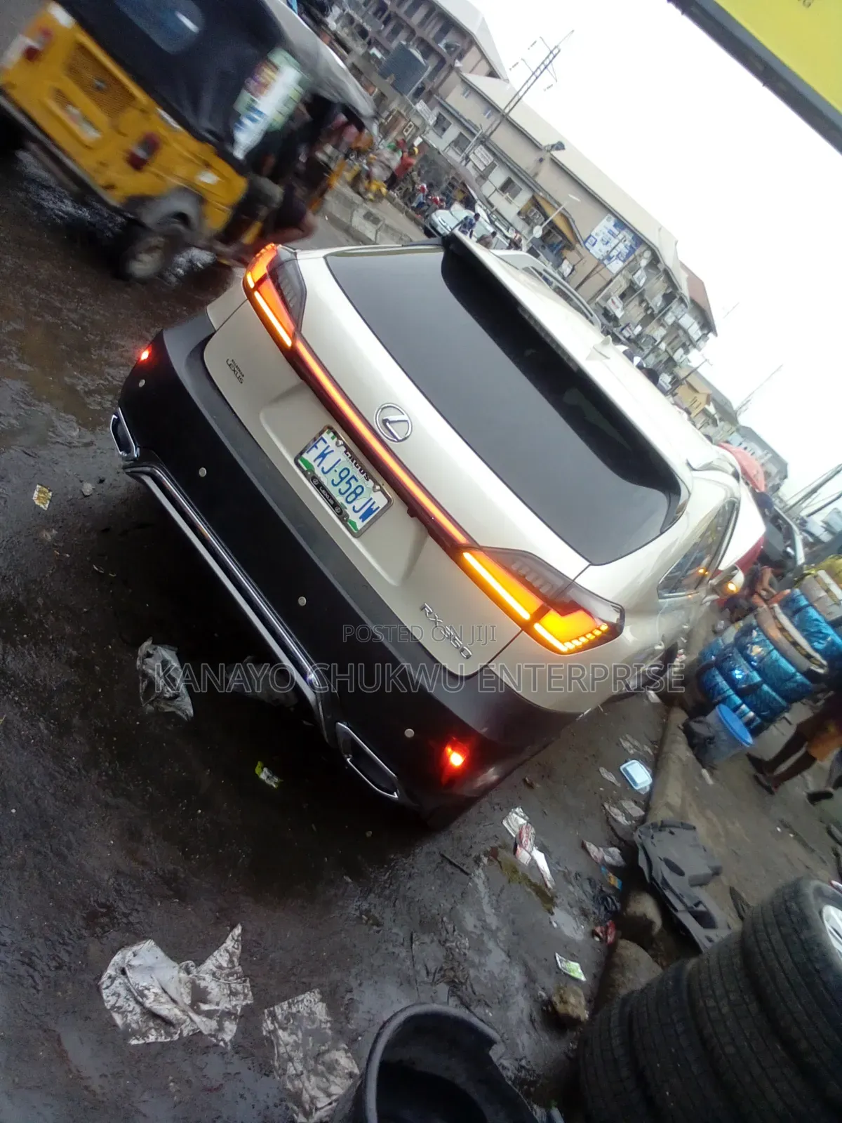 Completely Bumper and Back Light for Lexus