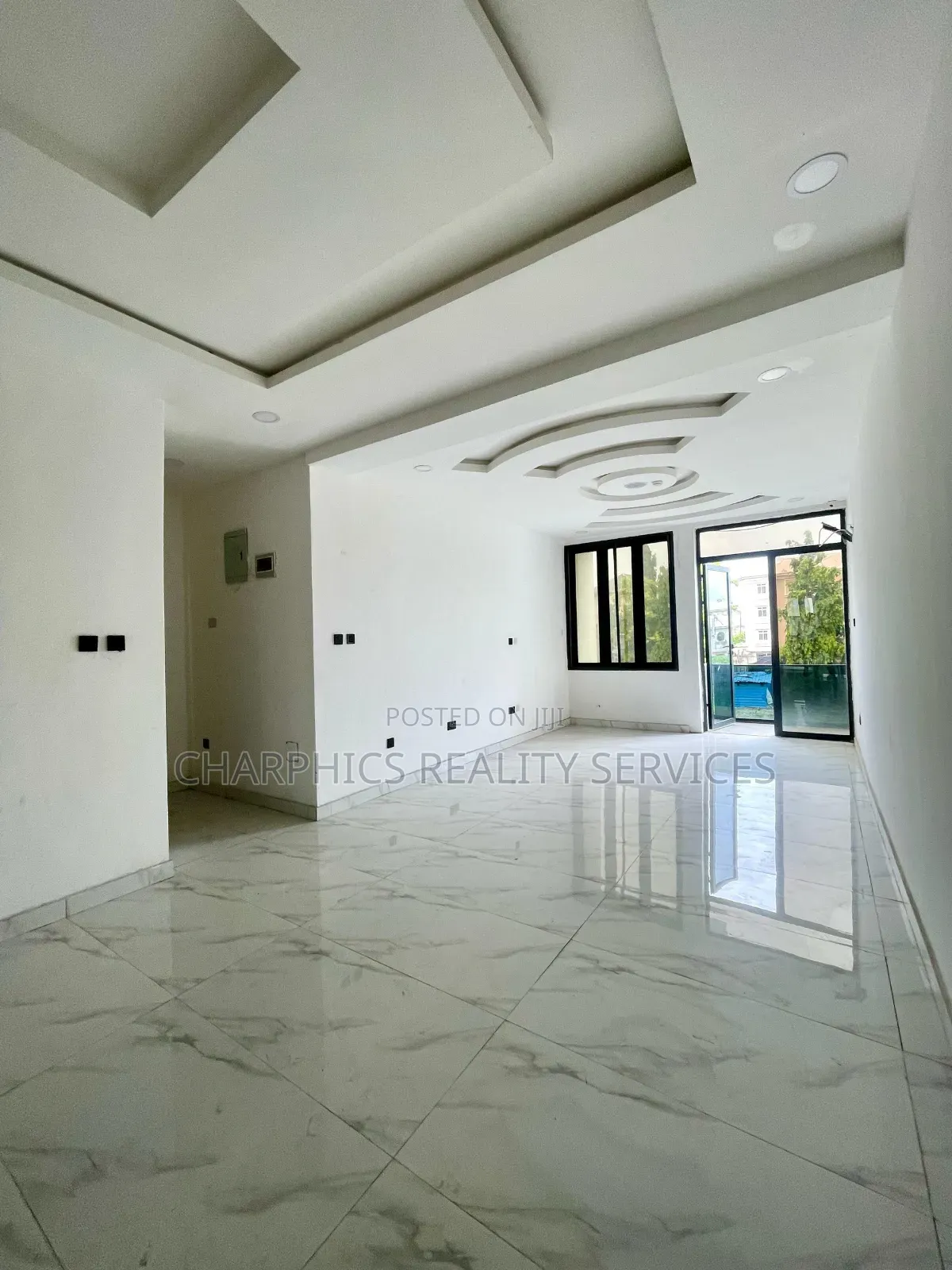 5bdrm Duplex in Ajah for sale