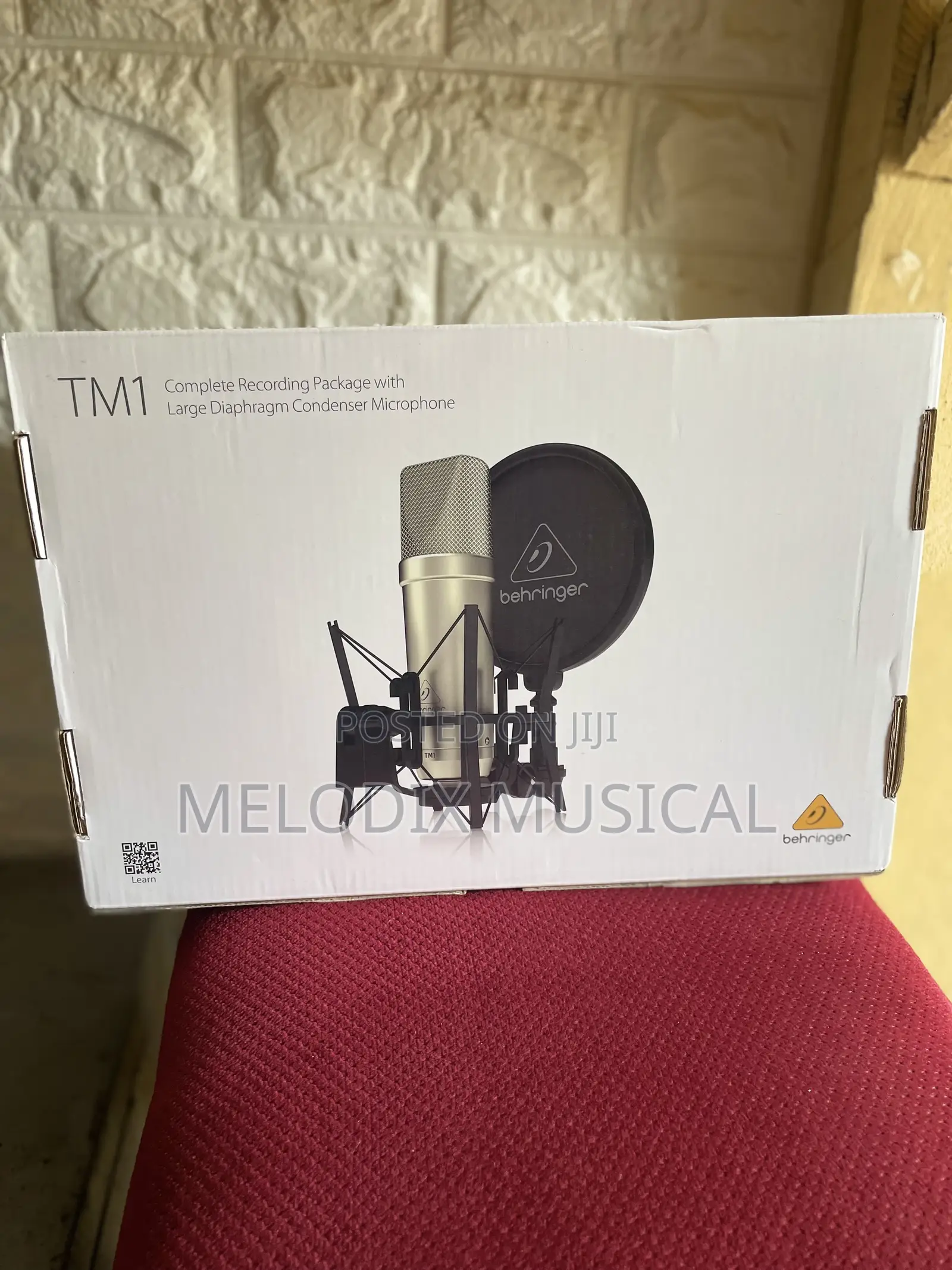 Behringer Tm1 Large Diaphragm Condenser Microphone