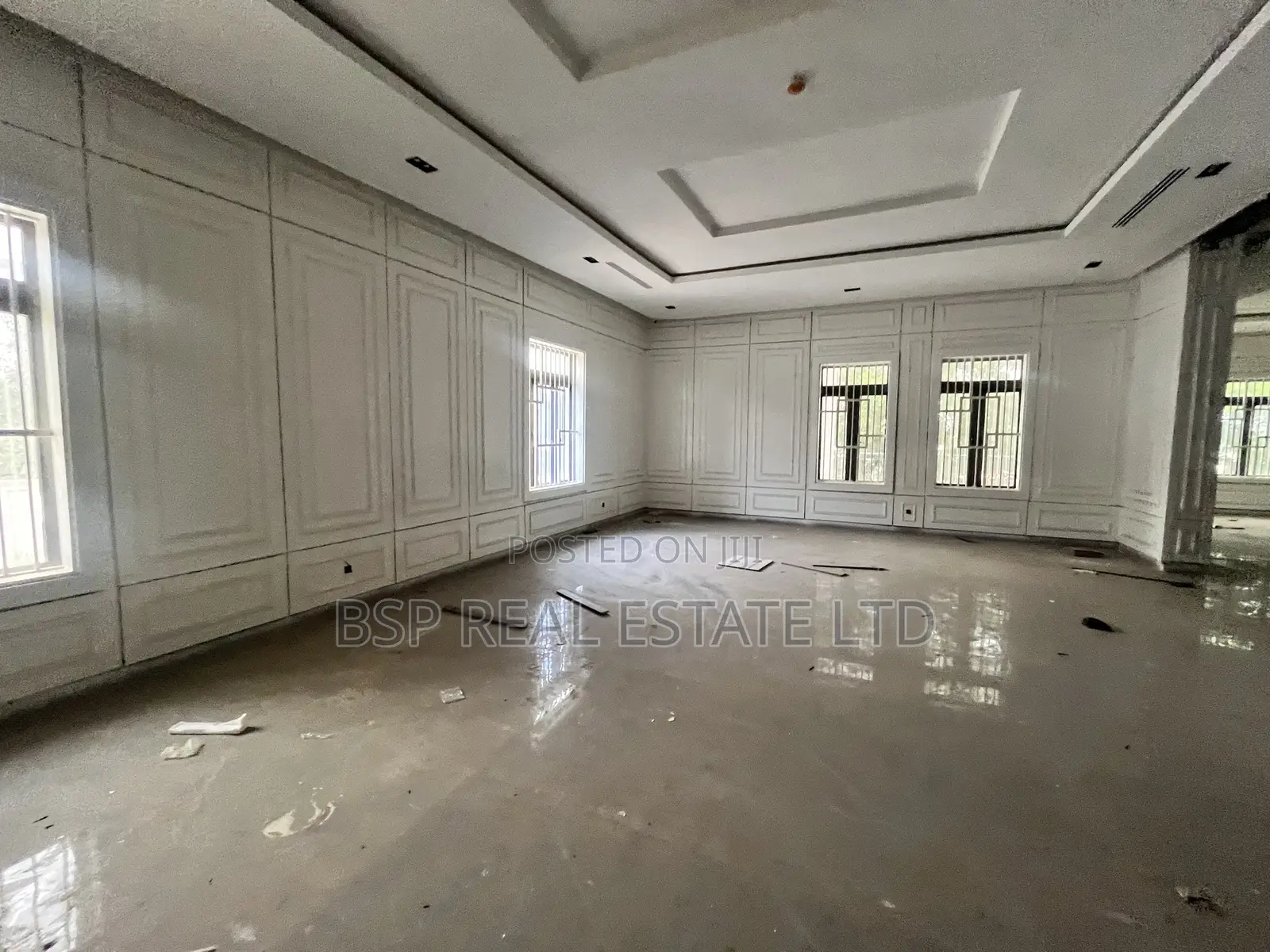 9bdrm Mansion in Maitama for sale