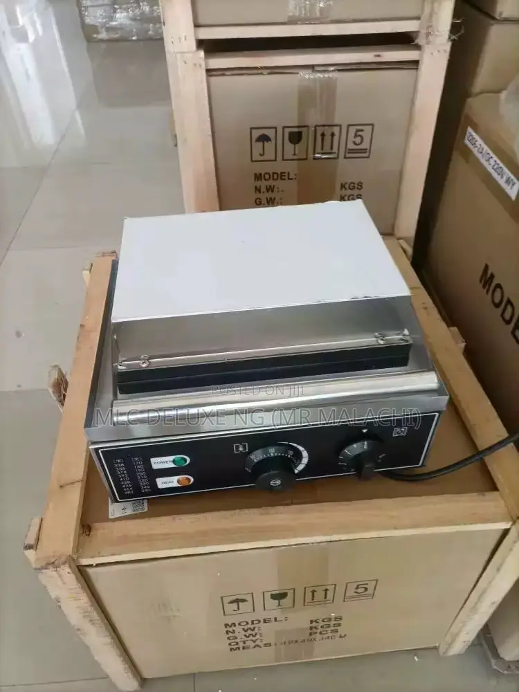 6 Big Size Molds Electric Donut Baker / Donut Baking Machine