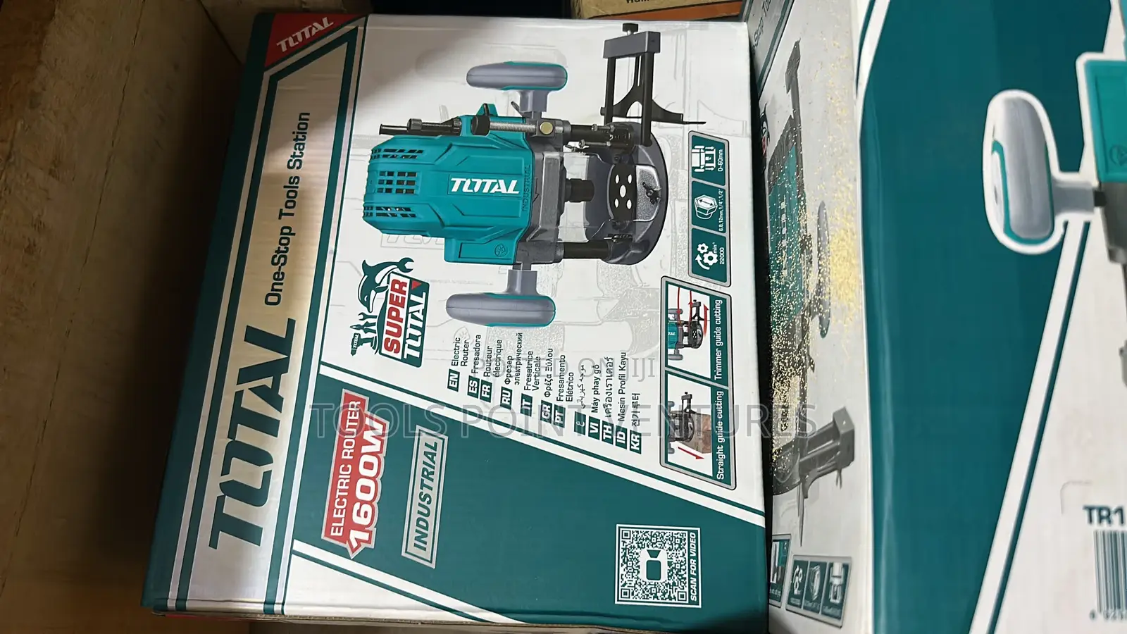 Total Electric Router 1600w