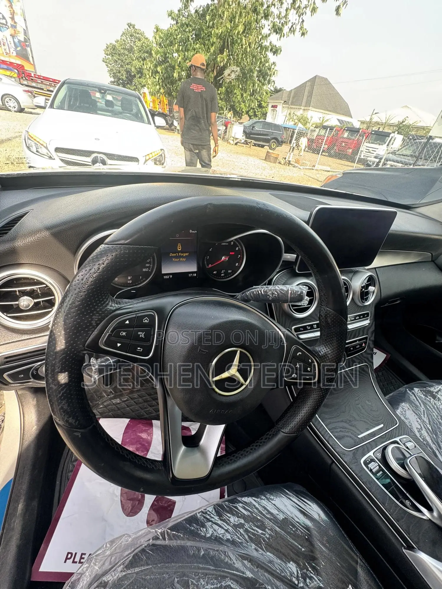 Mercedes-Benz C300 2017 Silver