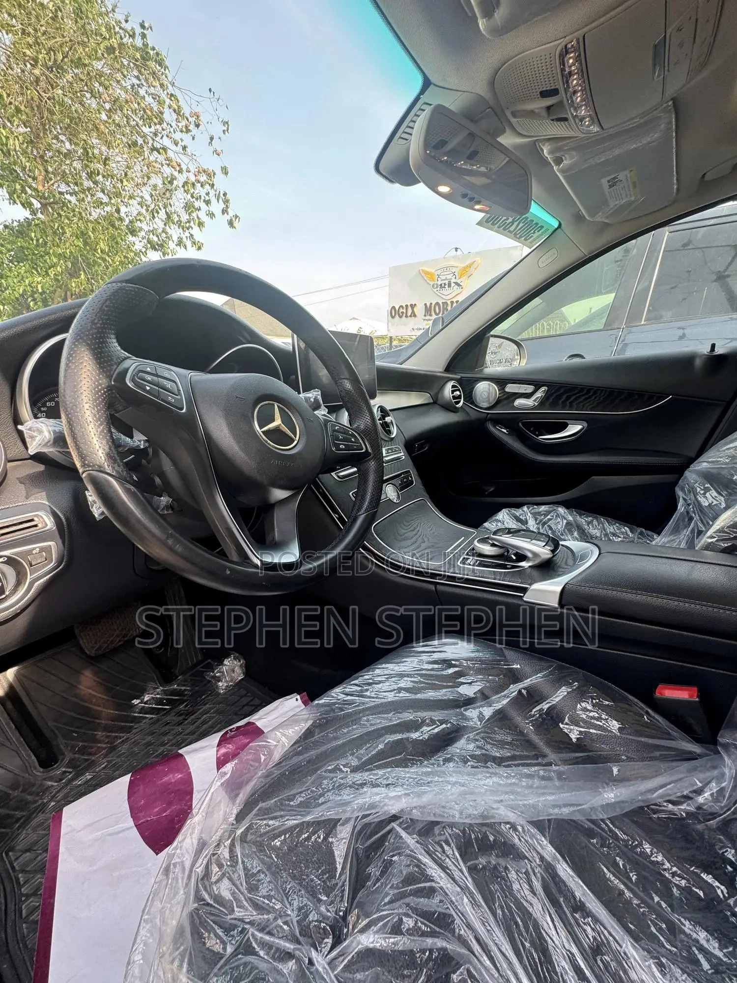 Mercedes-Benz C300 2017 Silver
