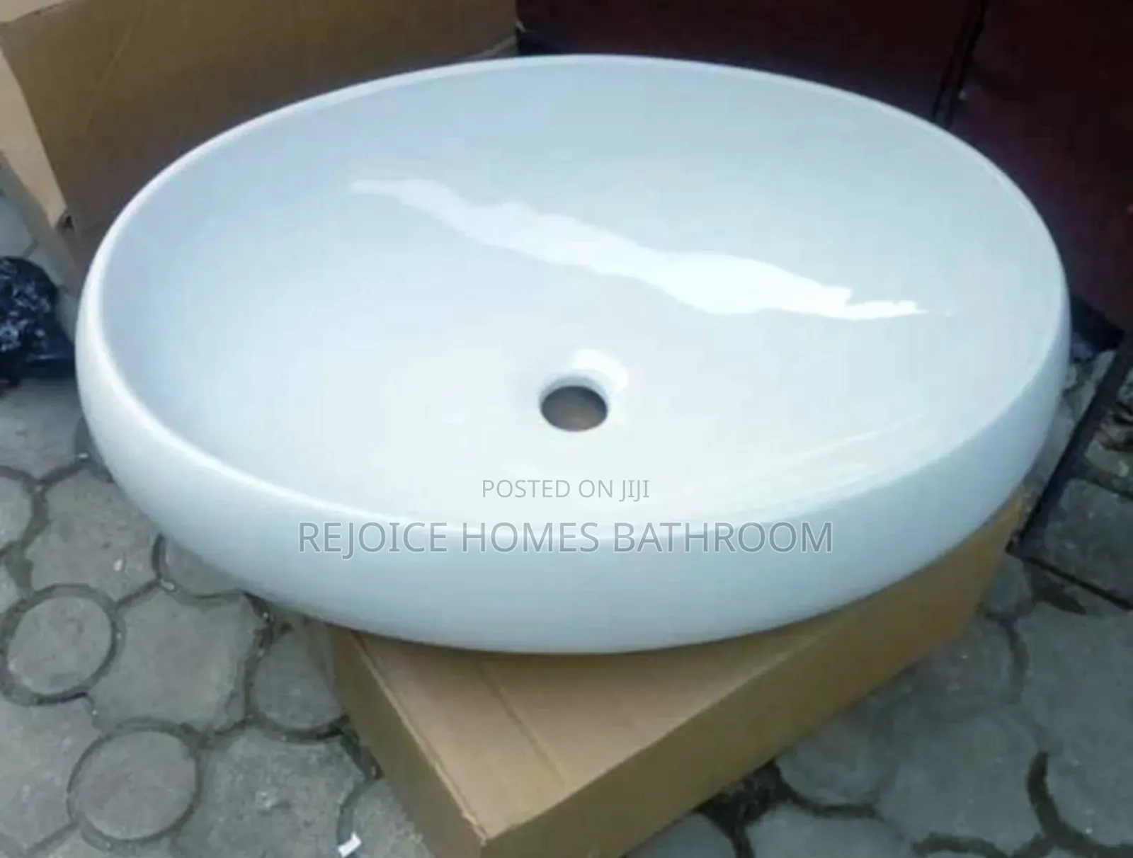 Oval Countertop Wash Basin Sleek White Ceramic