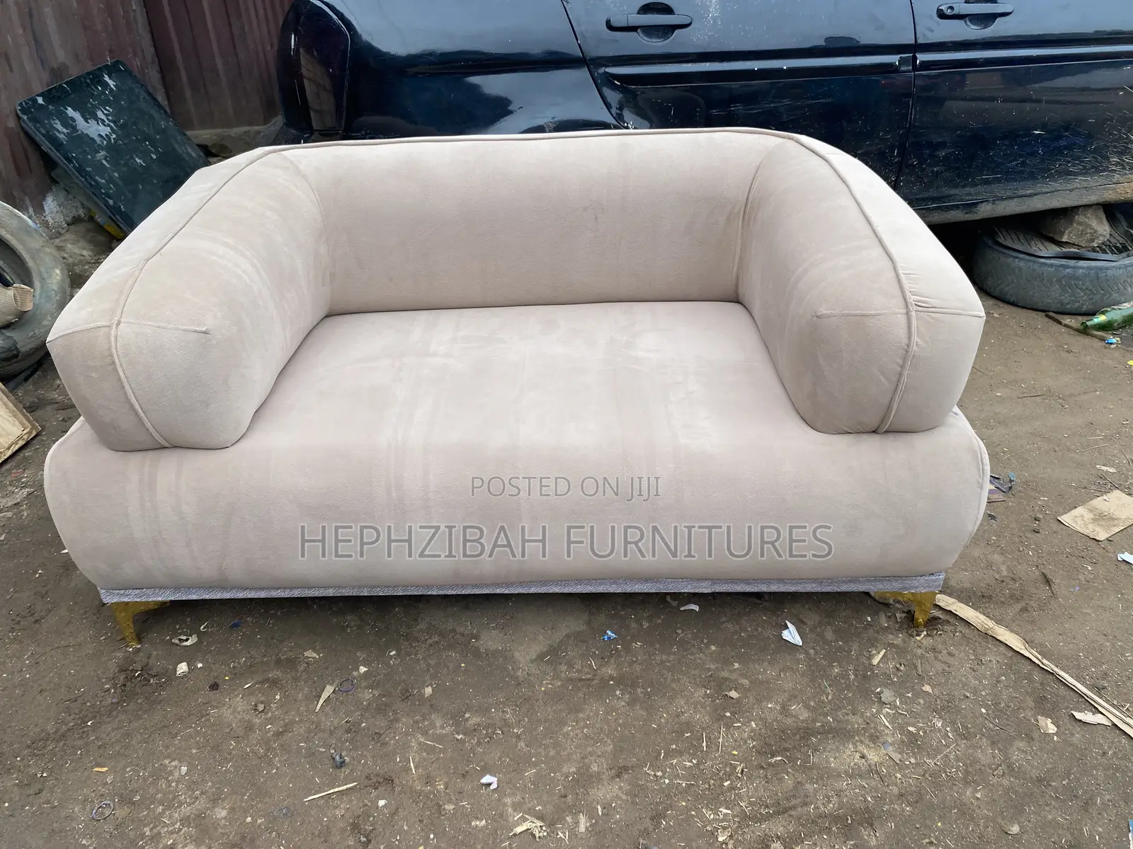 Double Seater Modern Executive Sofa