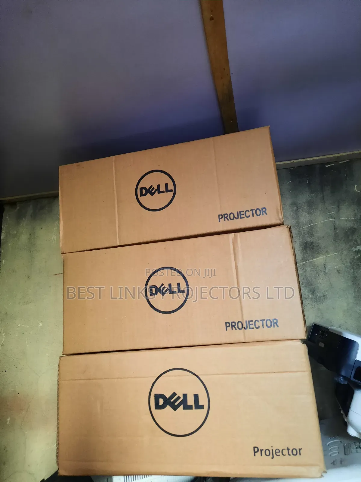 Dell 4000 Projector Available